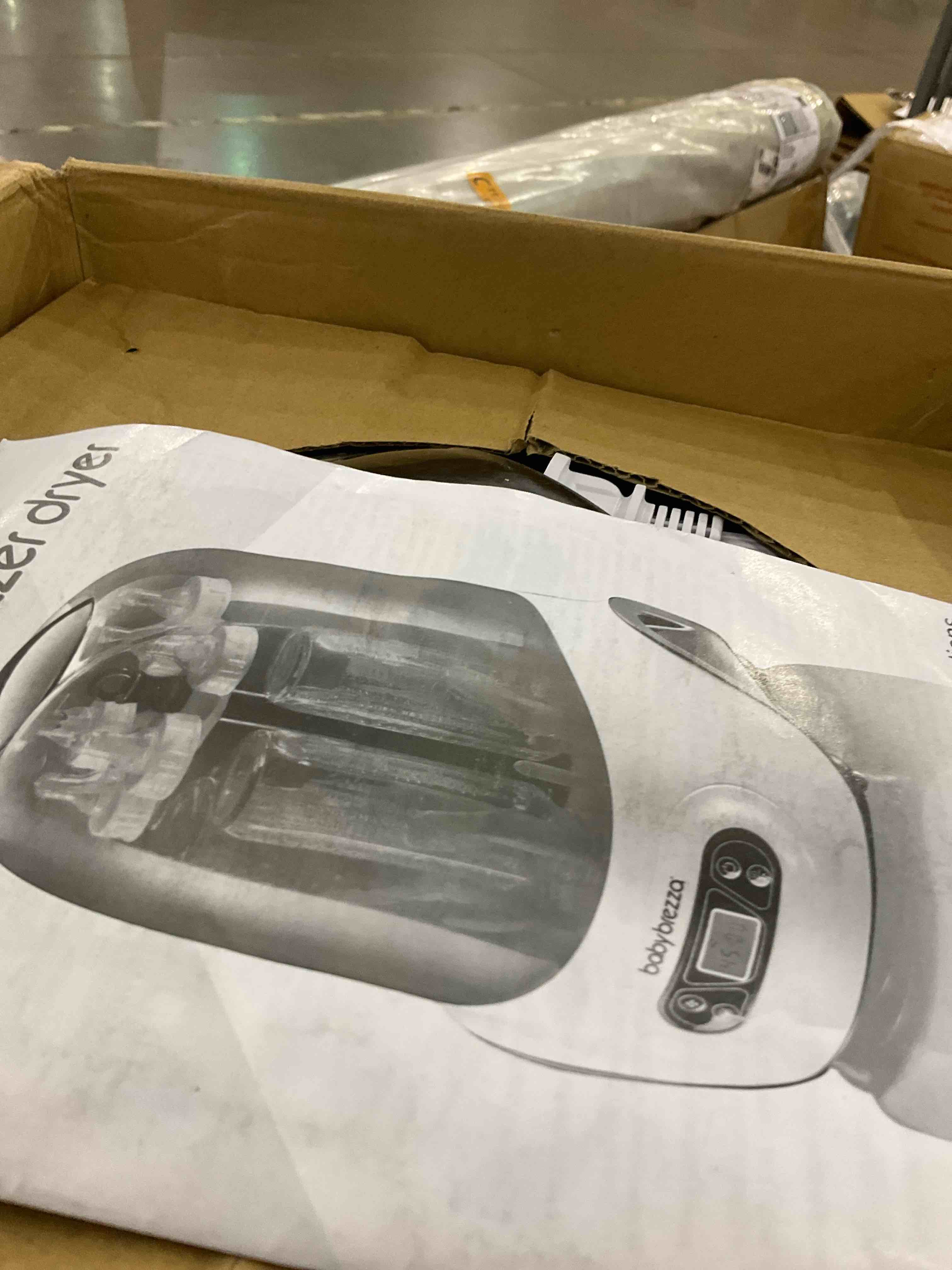 https://s3.amazonaws.com/lotting-images-prod/BargainHunt/EXS01658851_1720622500526.jpeg