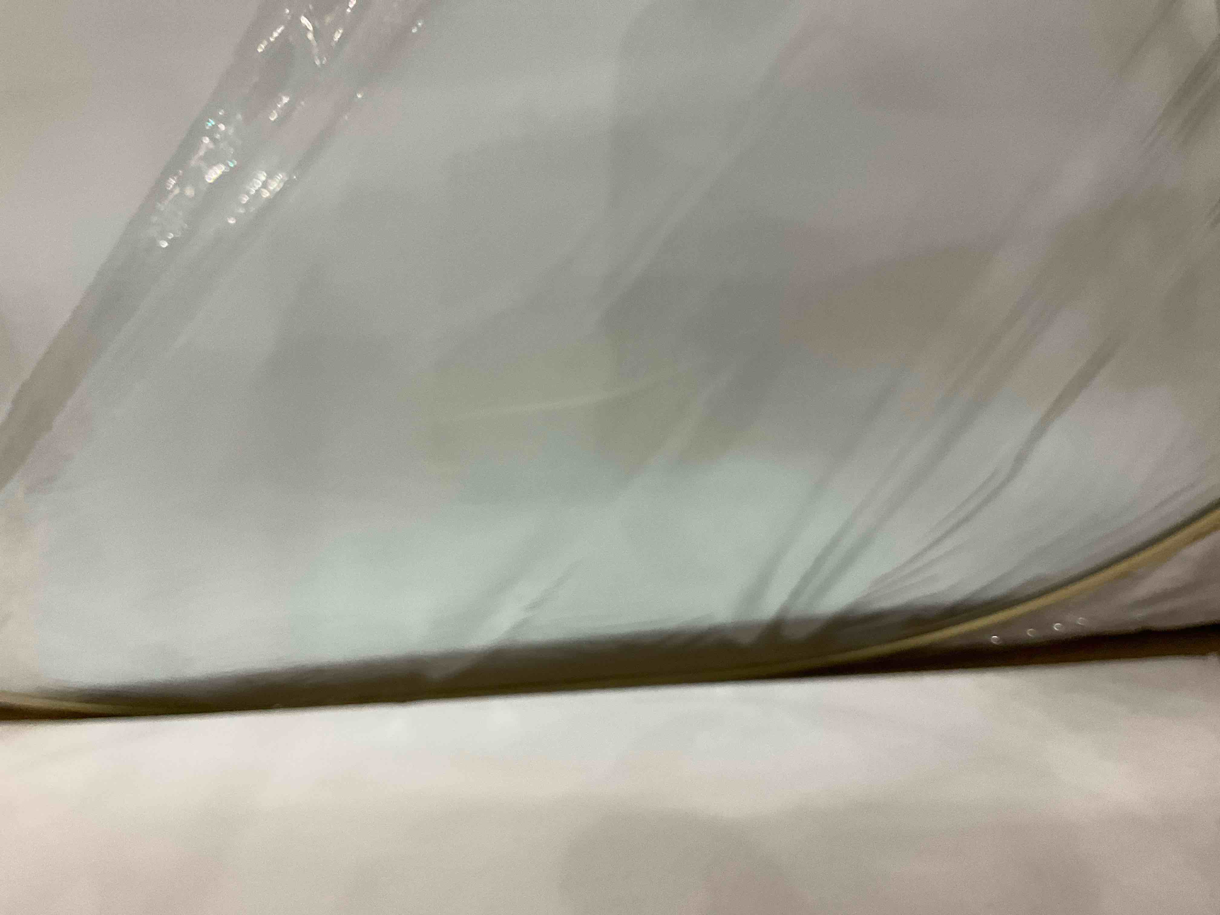https://s3.amazonaws.com/lotting-images-prod/BargainHunt/EXS01659044_1720025135370.jpeg