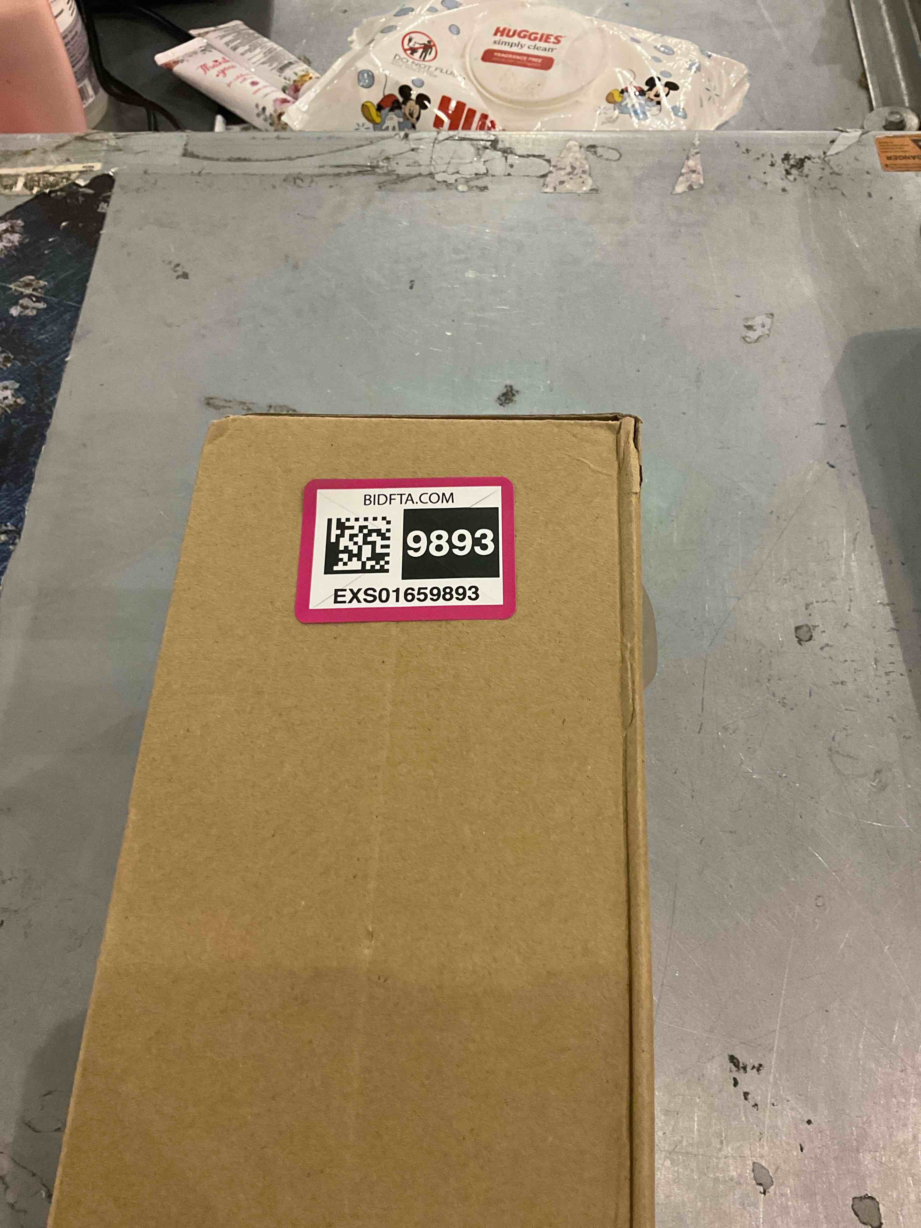 https://s3.amazonaws.com/lotting-images-prod/BargainHunt/EXS01659893_1721646814265.jpeg