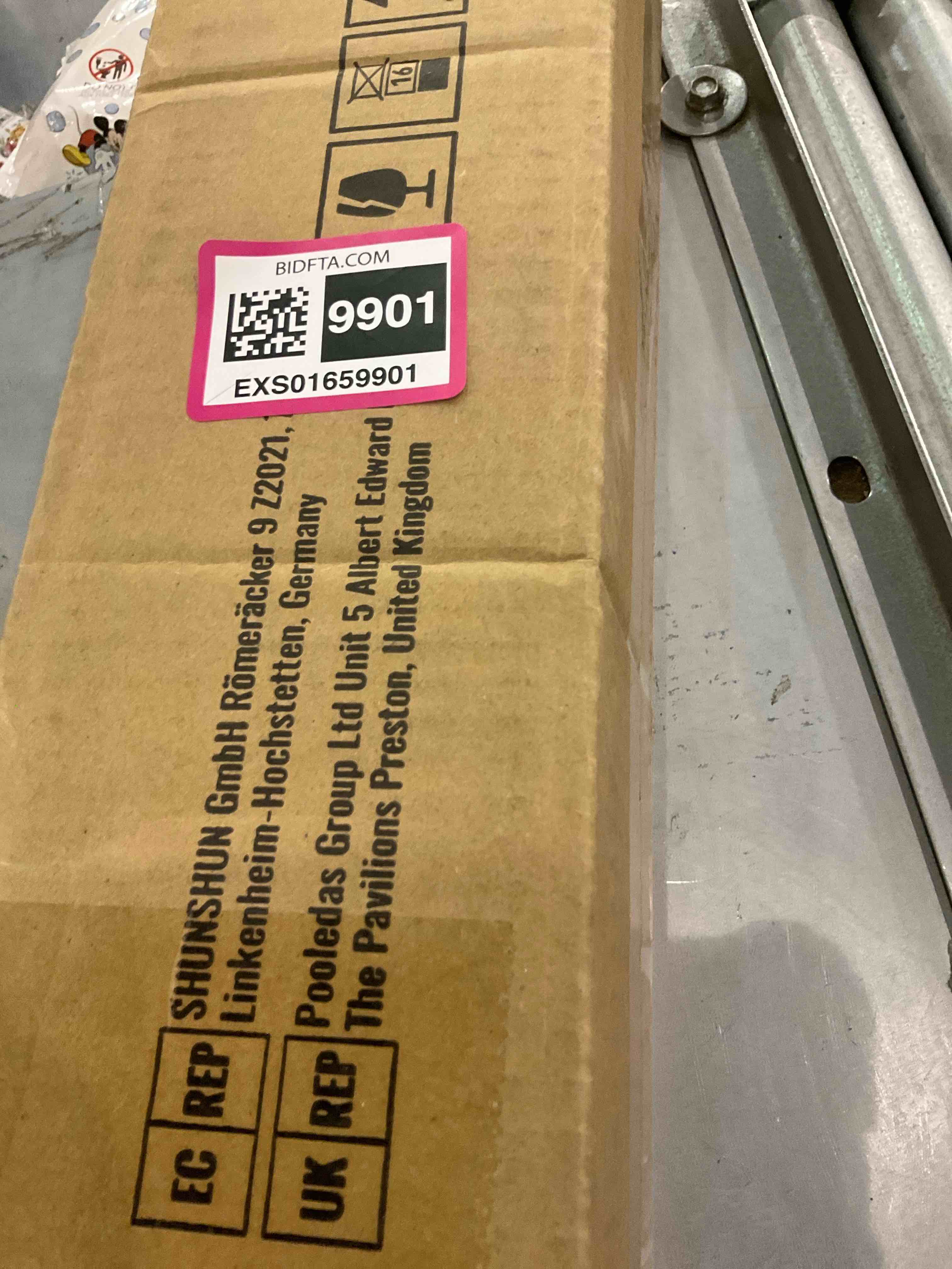 https://s3.amazonaws.com/lotting-images-prod/BargainHunt/EXS01659901_1721647387720.jpeg