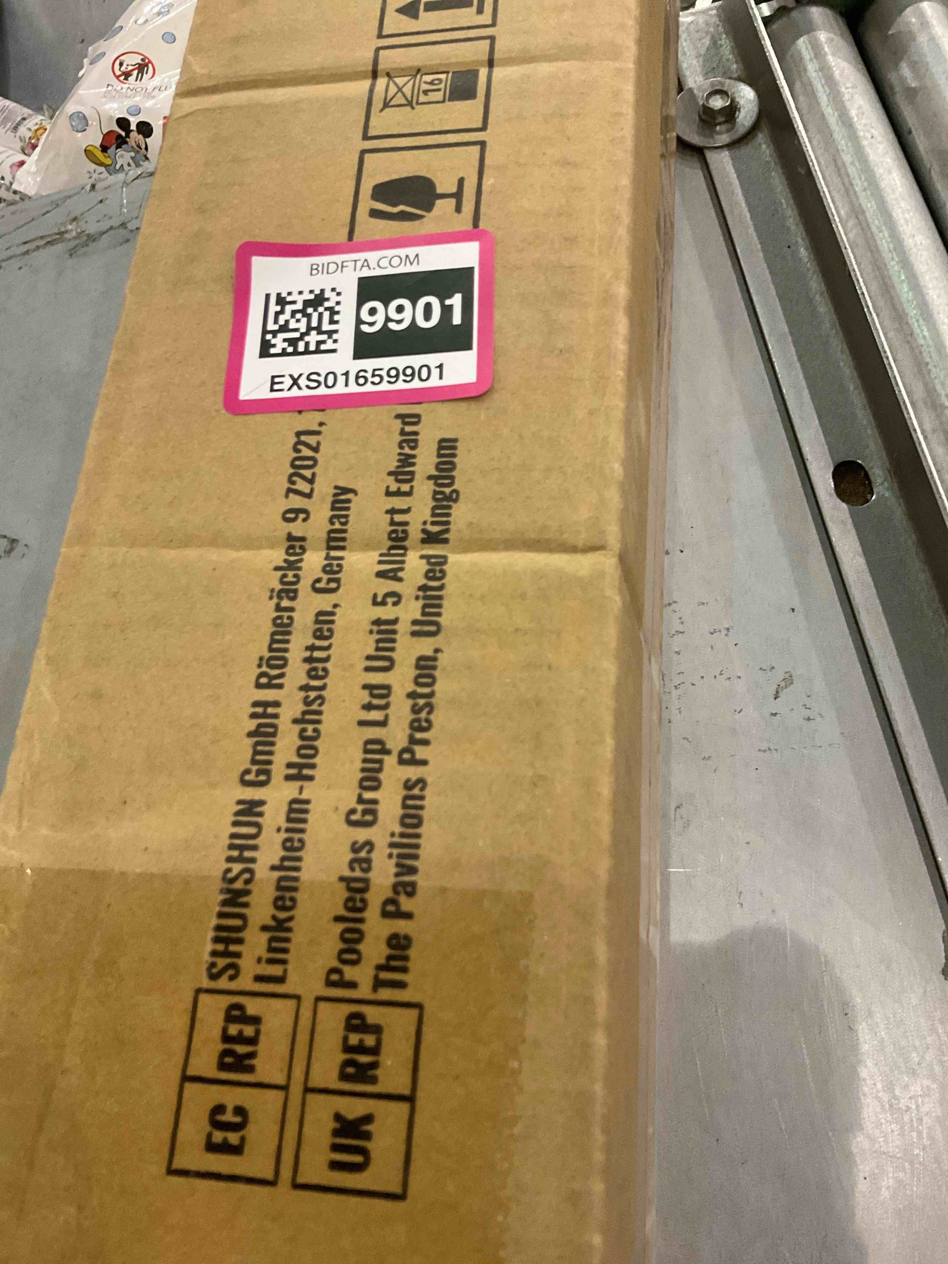 https://s3.amazonaws.com/lotting-images-prod/BargainHunt/EXS01659901_1721647388824.jpeg