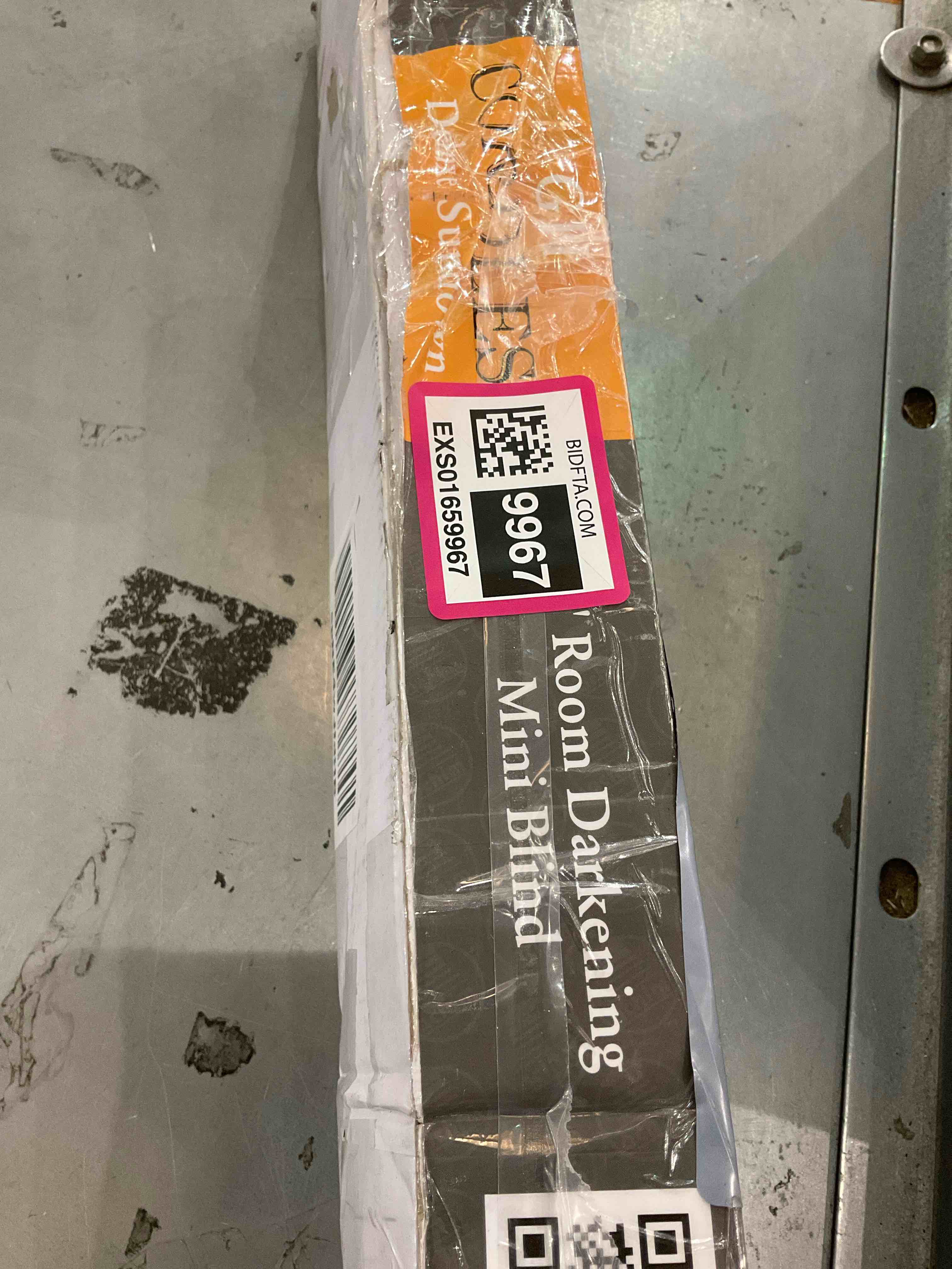 https://s3.amazonaws.com/lotting-images-prod/BargainHunt/EXS01659967_1721655076170.jpeg