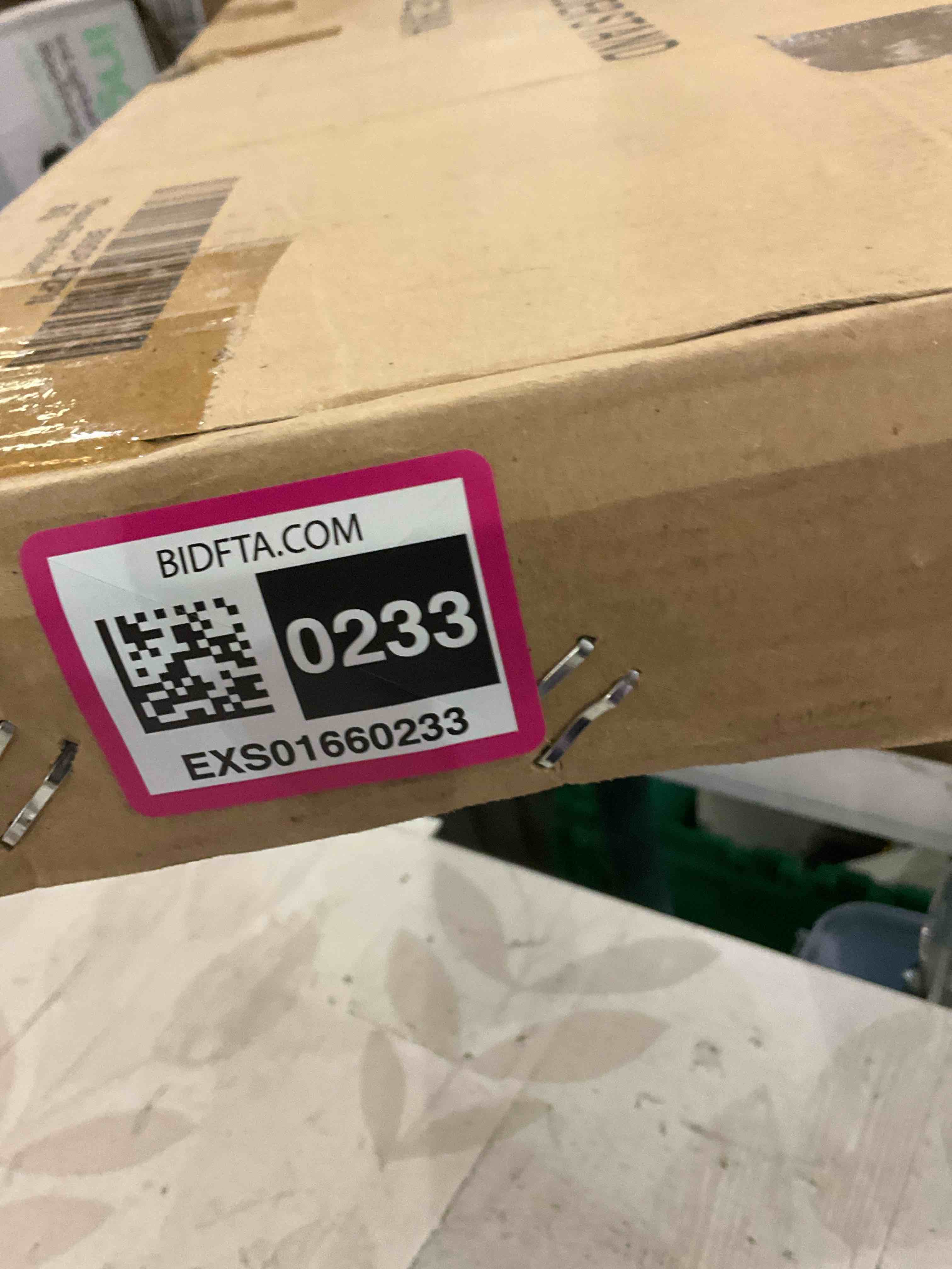 https://s3.amazonaws.com/lotting-images-prod/BargainHunt/EXS01660233_1718887798364.jpeg
