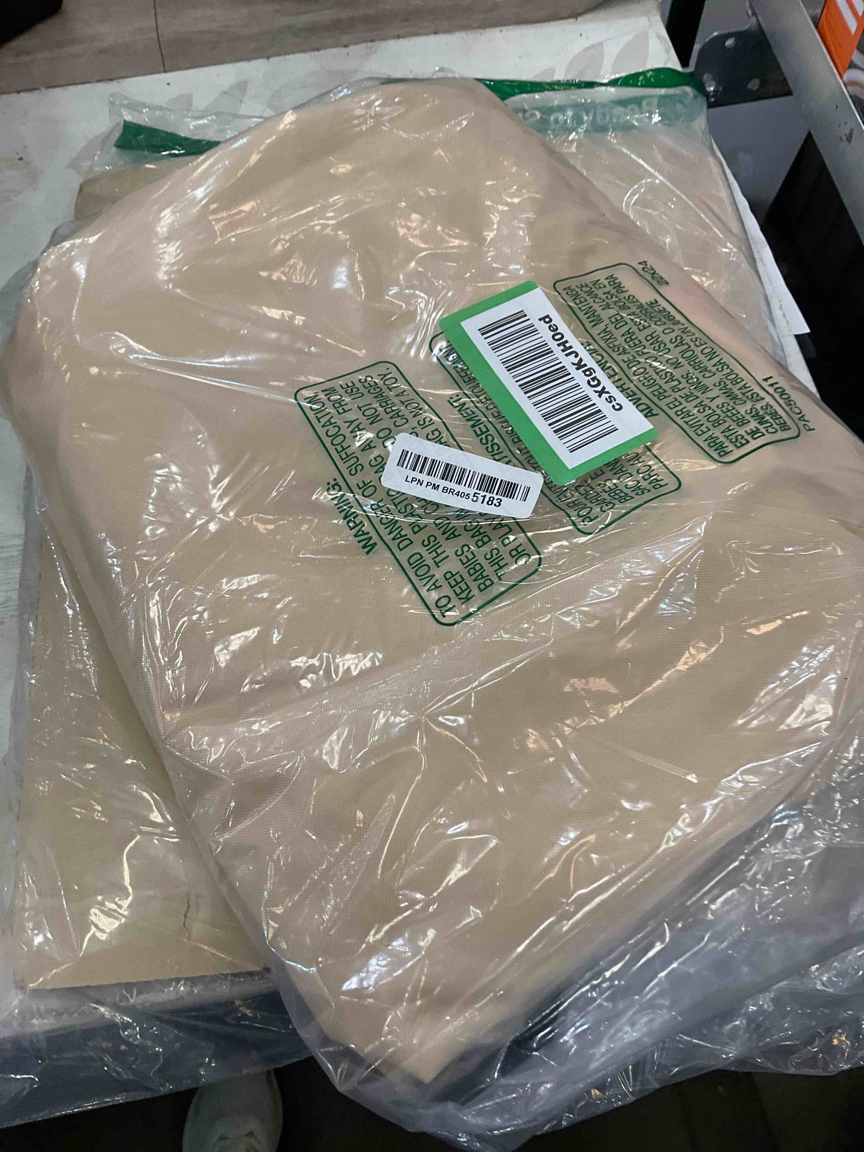 https://s3.amazonaws.com/lotting-images-prod/BargainHunt/EXS01660466_1718982530892.jpeg