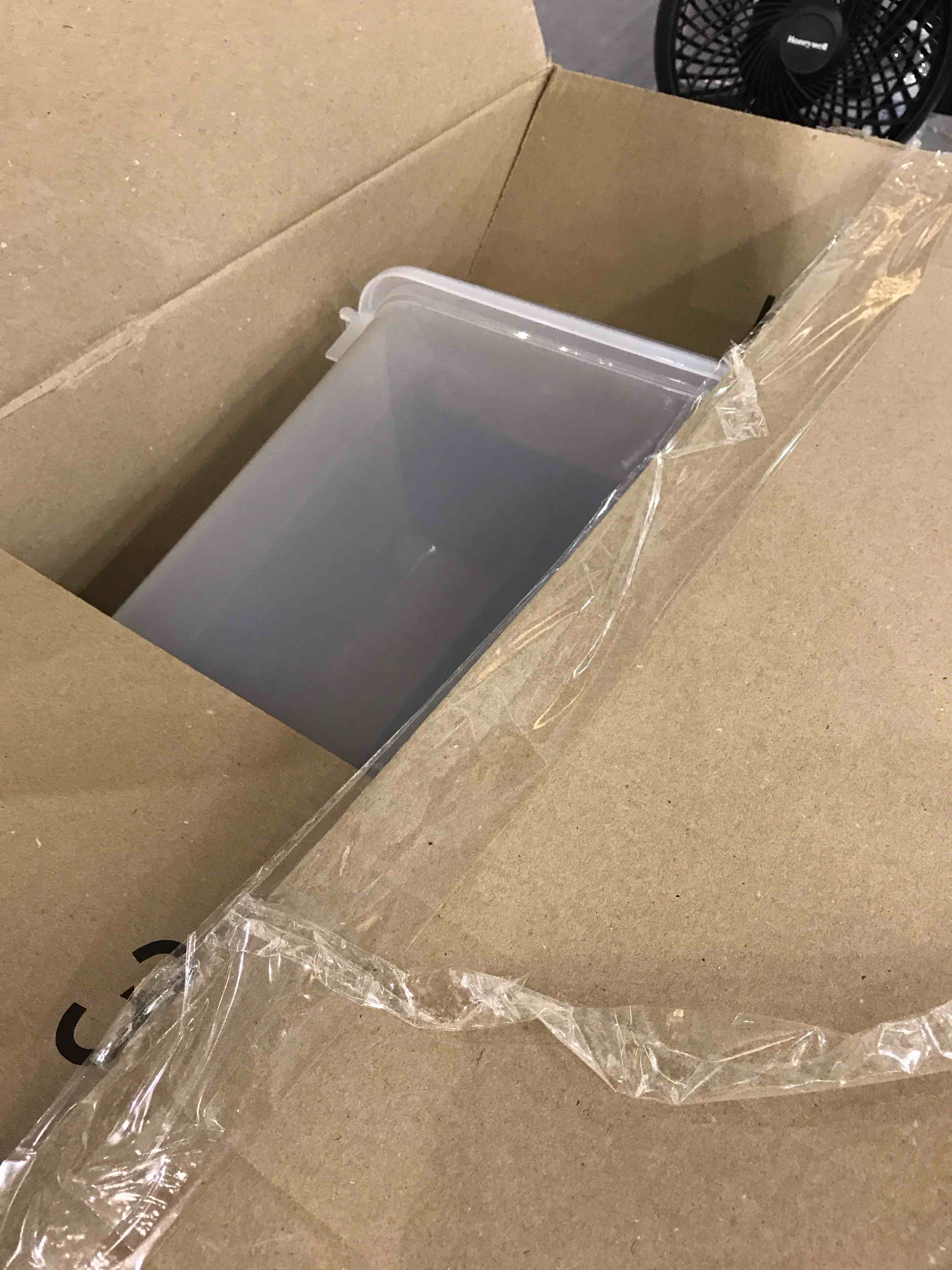 https://s3.amazonaws.com/lotting-images-prod/BargainHunt/EXS01660647_1718717412065.jpeg