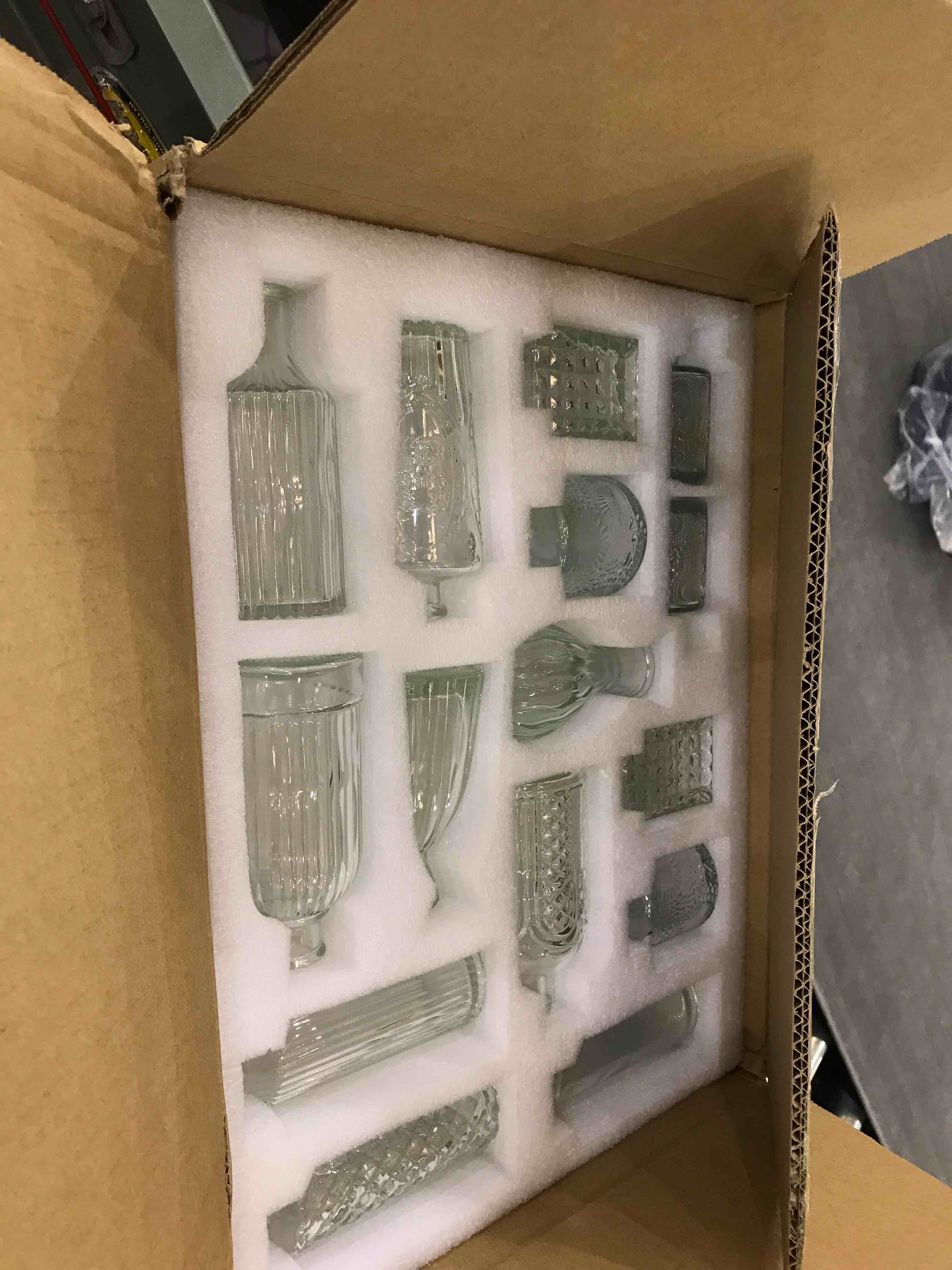 https://s3.amazonaws.com/lotting-images-prod/BargainHunt/EXS01660727_1718732278902.jpeg