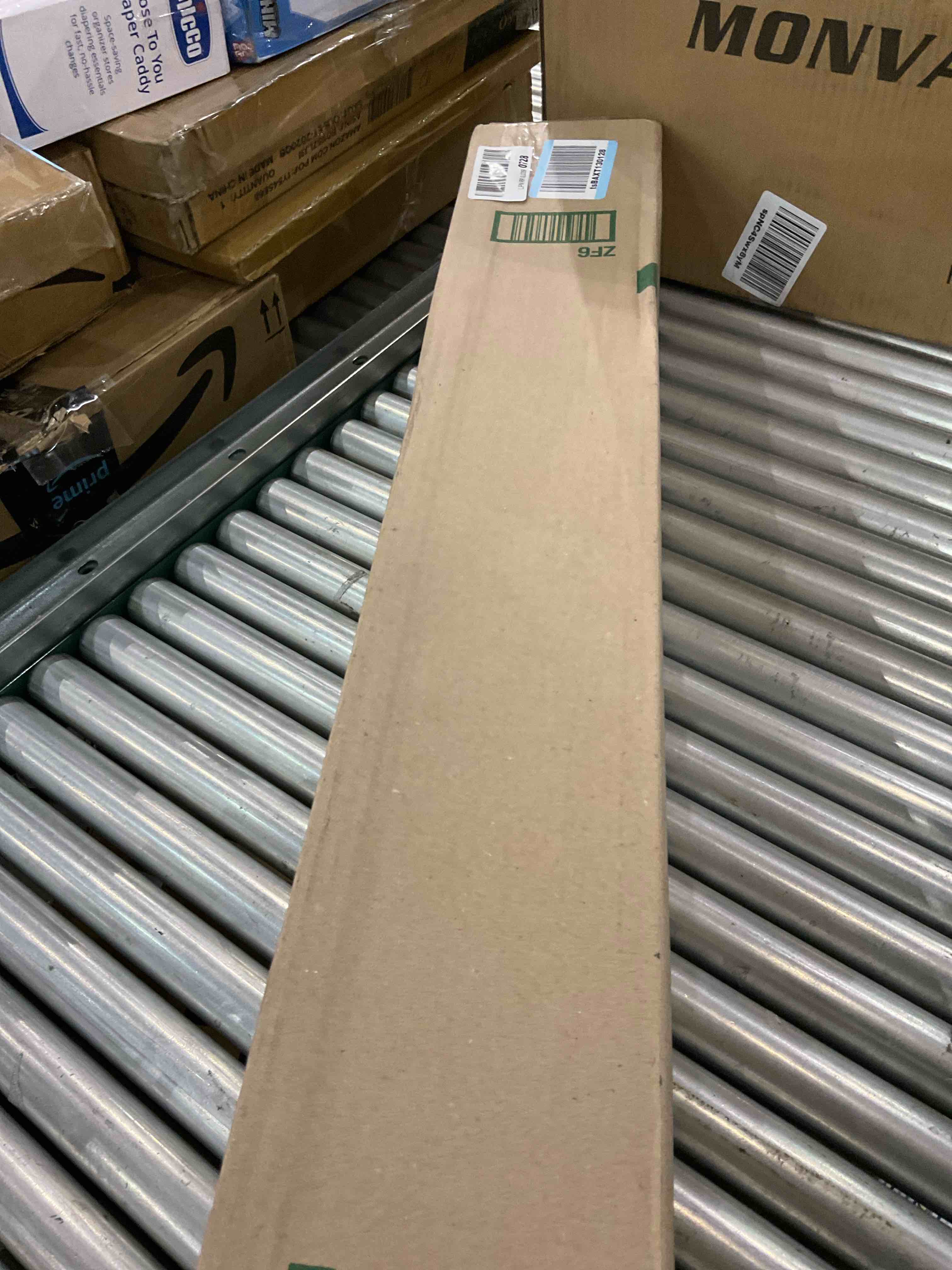 https://s3.amazonaws.com/lotting-images-prod/BargainHunt/EXS01661486_1719315781201.jpeg
