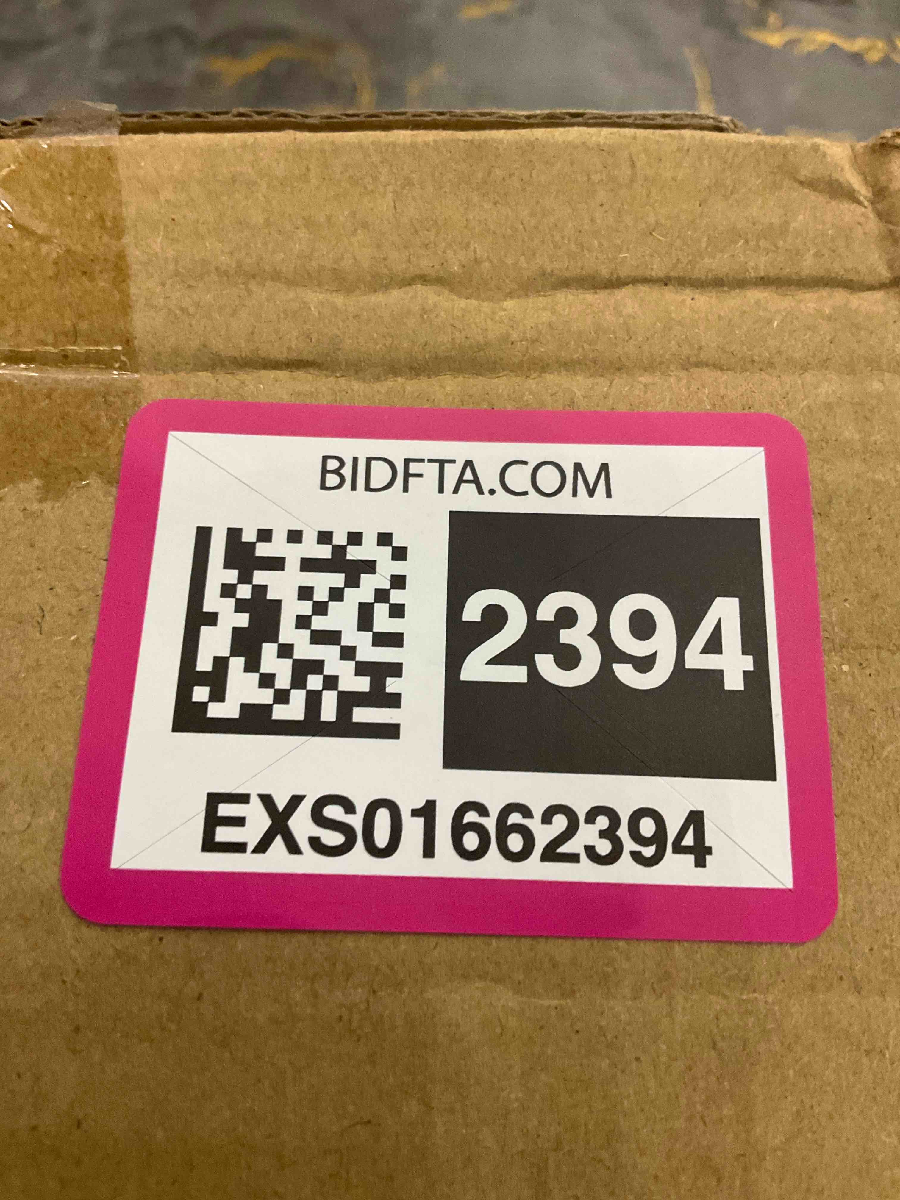 https://s3.amazonaws.com/lotting-images-prod/BargainHunt/EXS01662394_1718987222277.jpeg