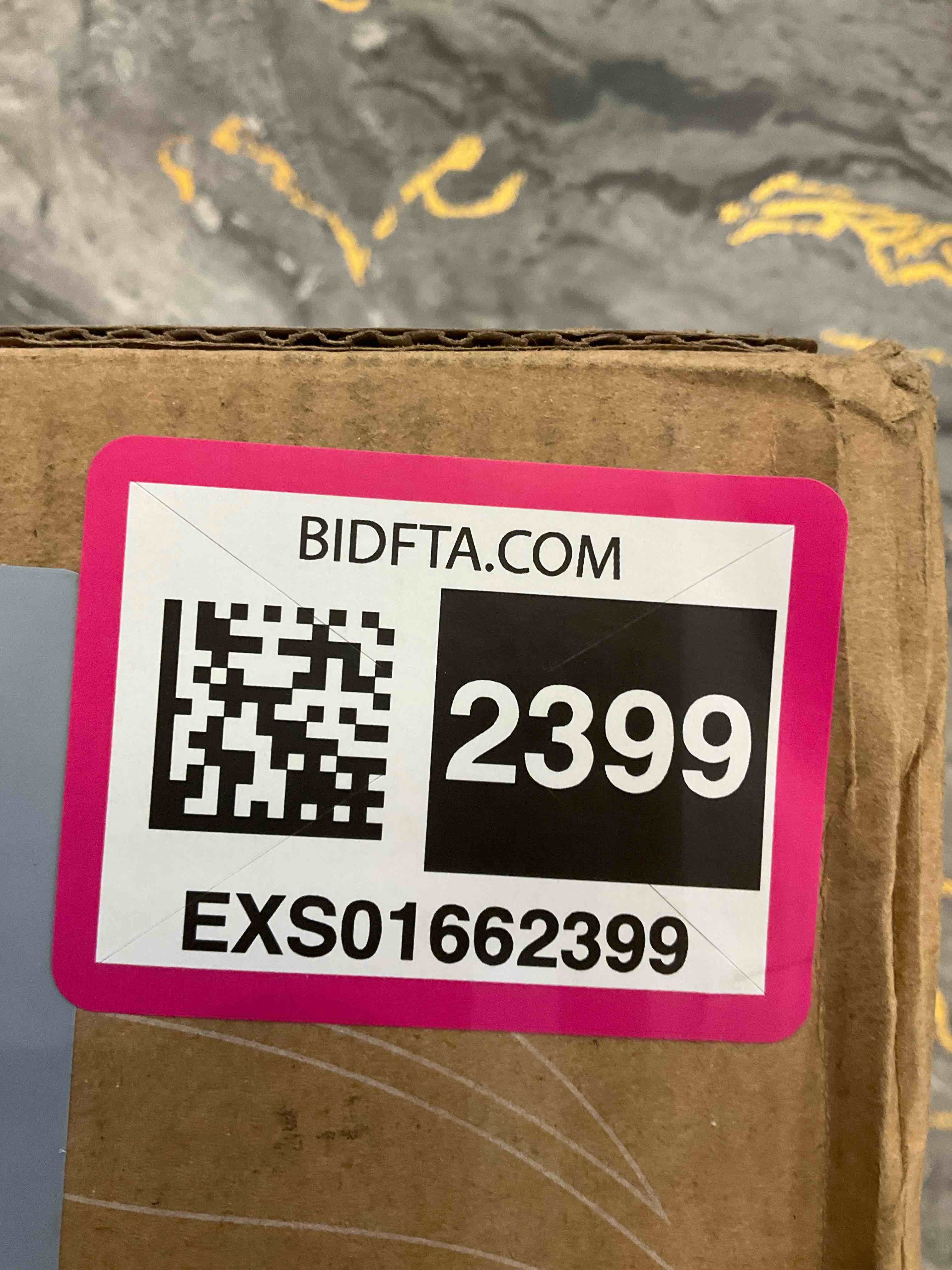 https://s3.amazonaws.com/lotting-images-prod/BargainHunt/EXS01662399_1718987807547.jpeg