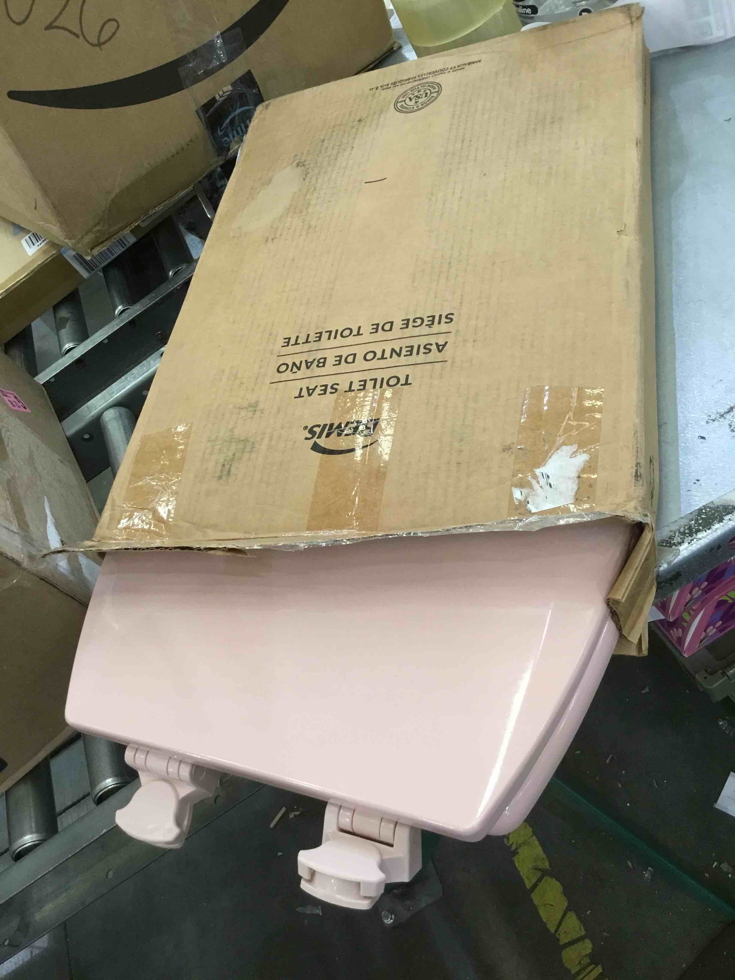 https://s3.amazonaws.com/lotting-images-prod/BargainHunt/EXS01662914_1719341519170.jpeg