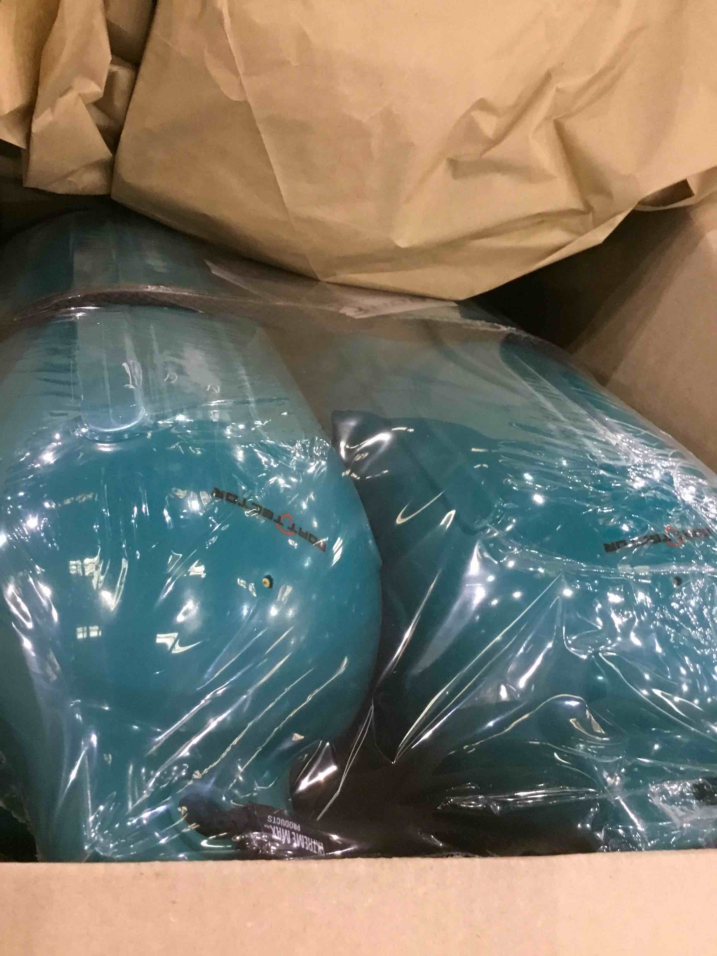 https://s3.amazonaws.com/lotting-images-prod/BargainHunt/EXS01662933_1719402329697.jpeg
