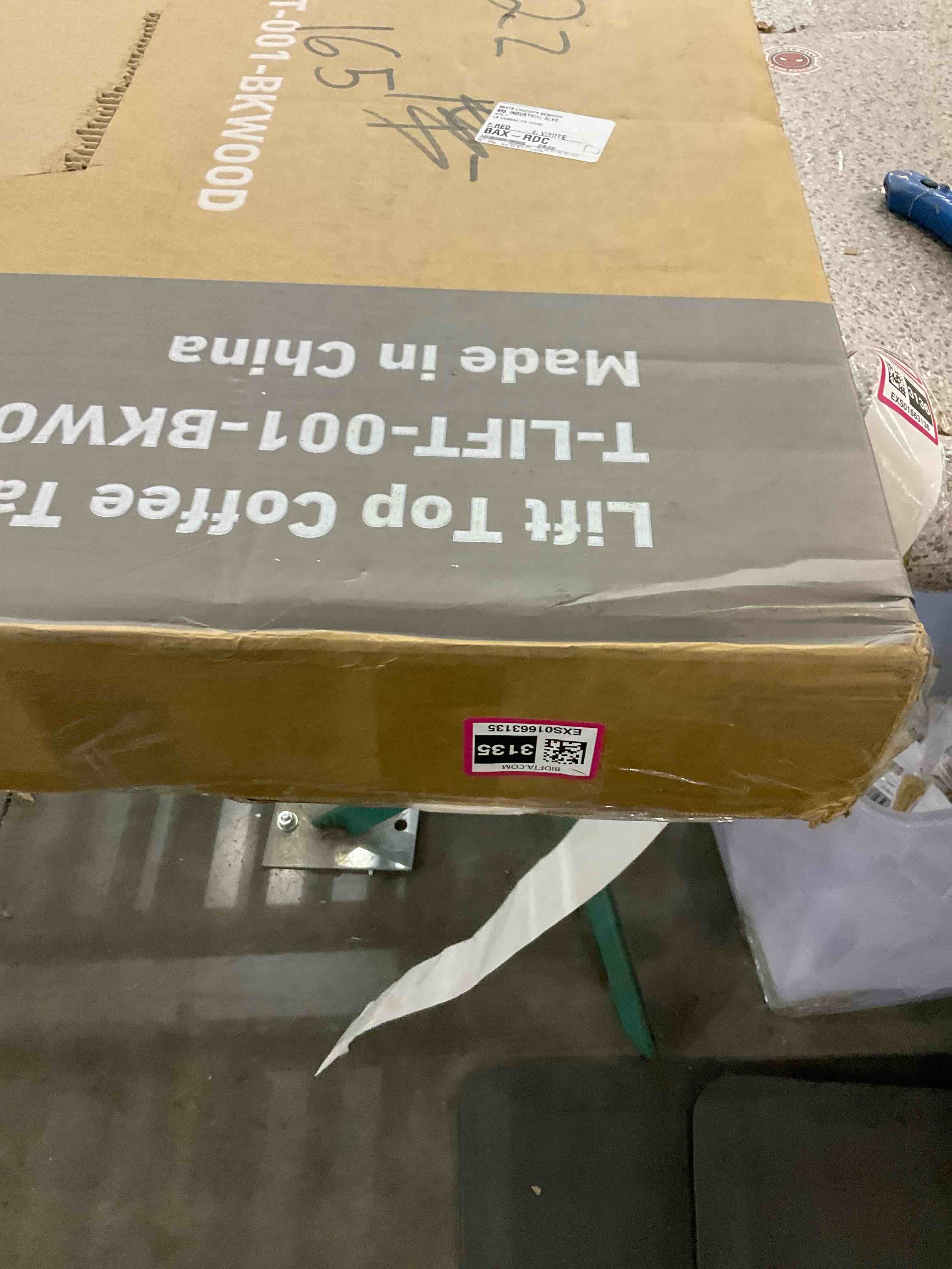 https://s3.amazonaws.com/lotting-images-prod/BargainHunt/EXS01663135_1719921753684.jpeg