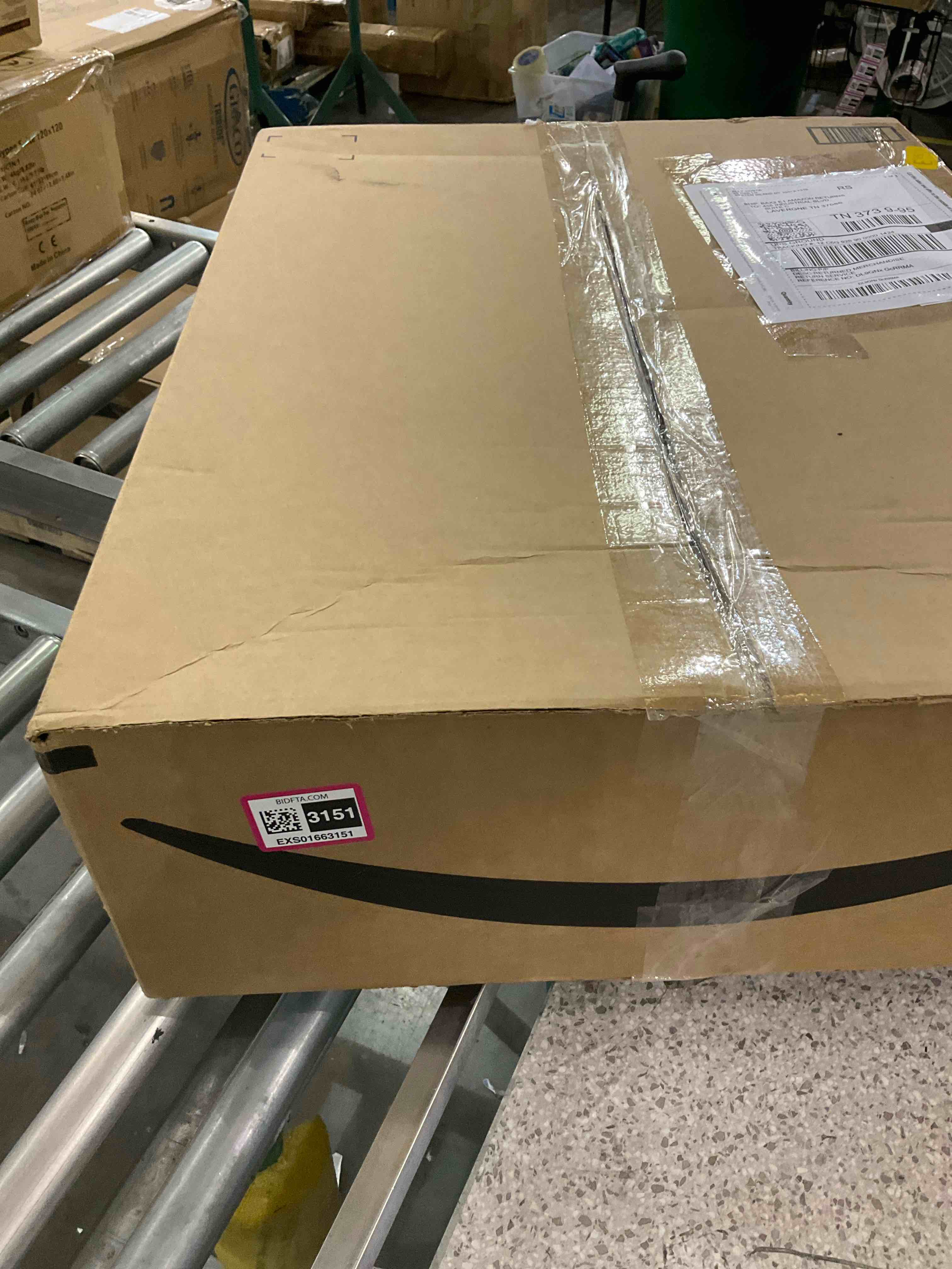 https://s3.amazonaws.com/lotting-images-prod/BargainHunt/EXS01663151_1719924374580.jpeg