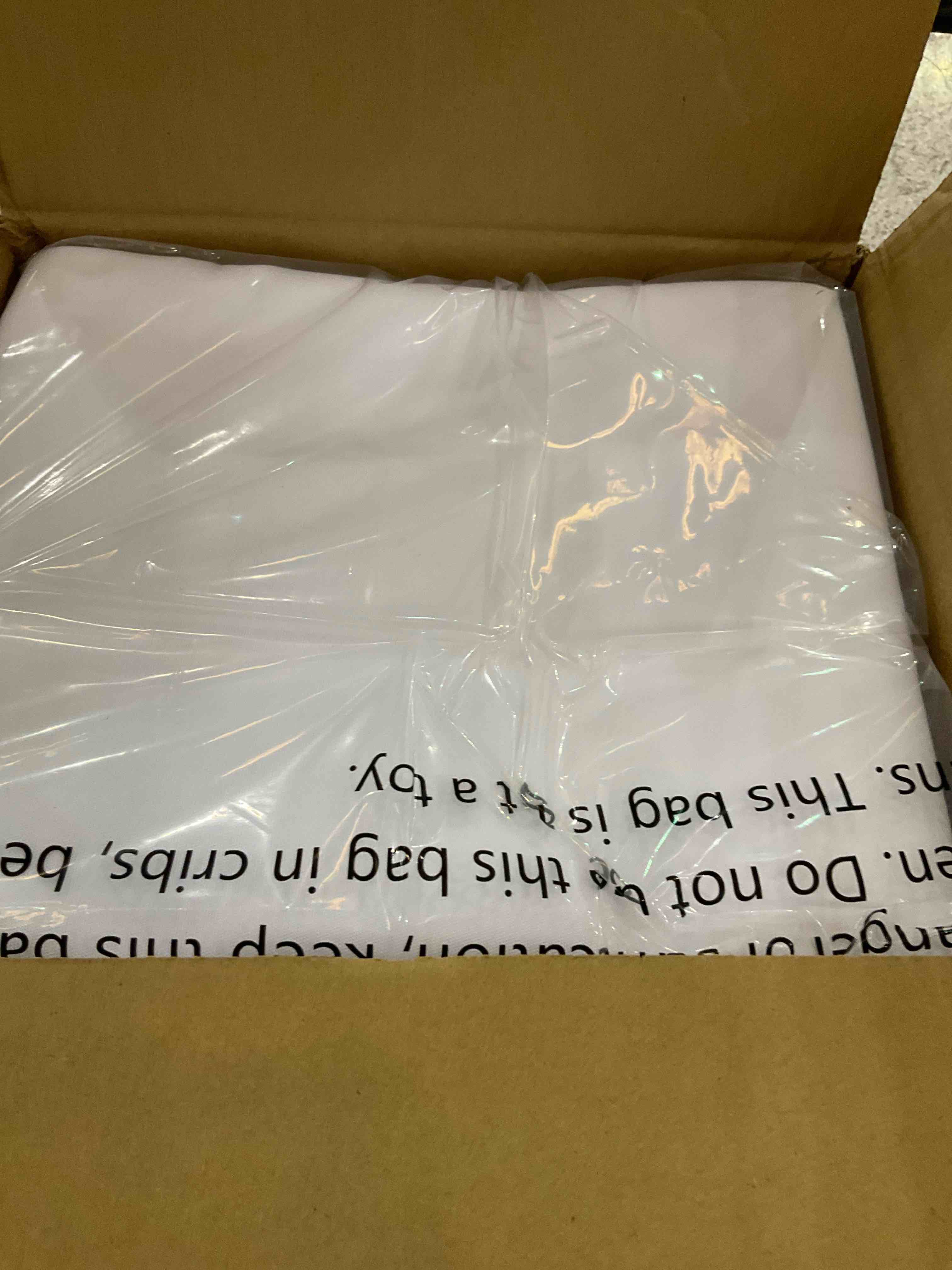 https://s3.amazonaws.com/lotting-images-prod/BargainHunt/EXS01663233_1720016515554.jpeg