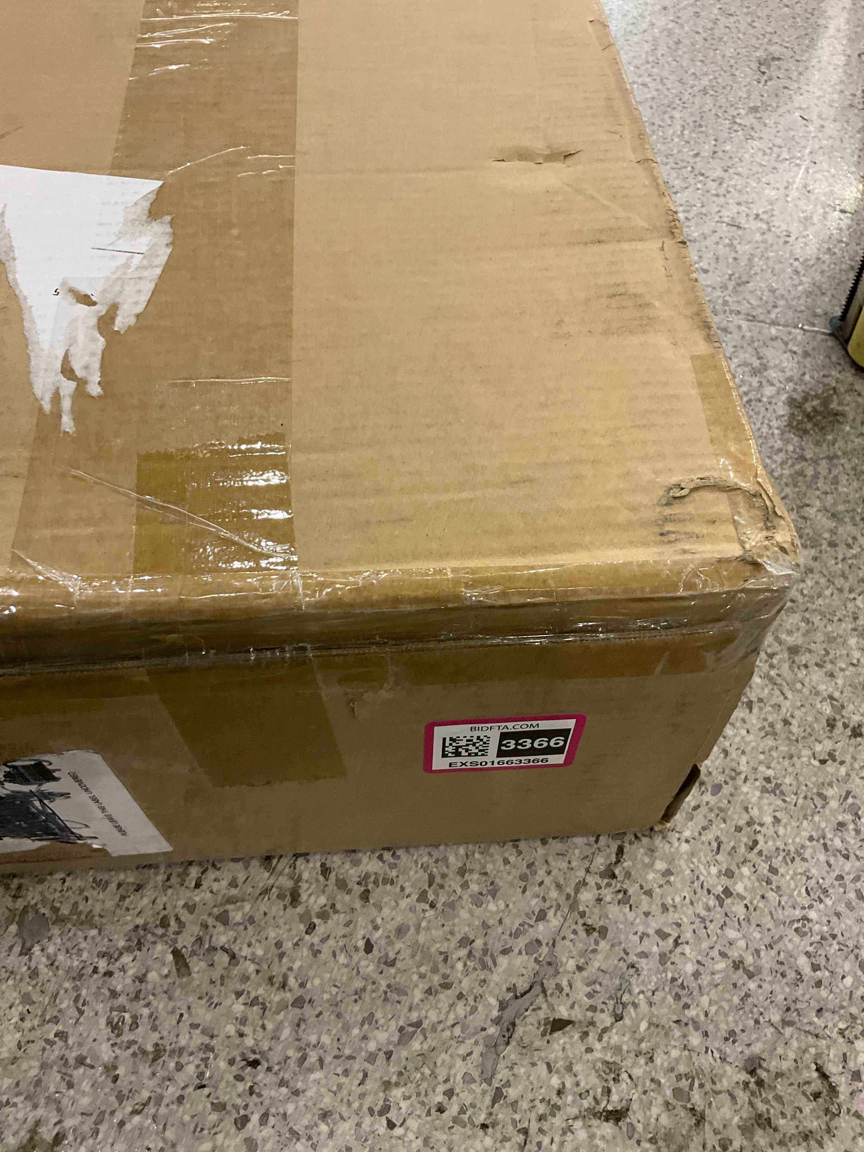 https://s3.amazonaws.com/lotting-images-prod/BargainHunt/EXS01663366_1720441493197.jpeg