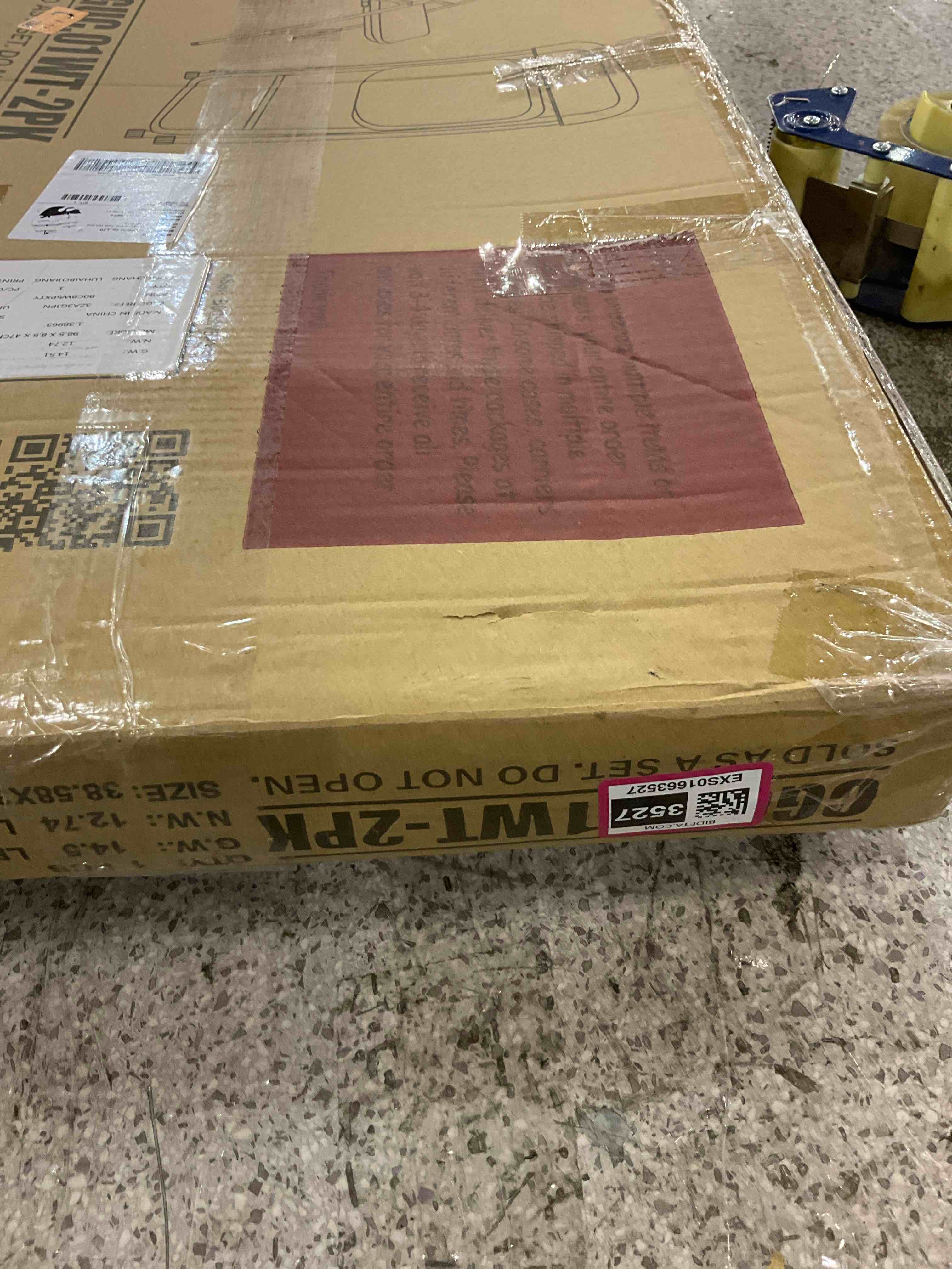 https://s3.amazonaws.com/lotting-images-prod/BargainHunt/EXS01663527_1720614865359.jpeg