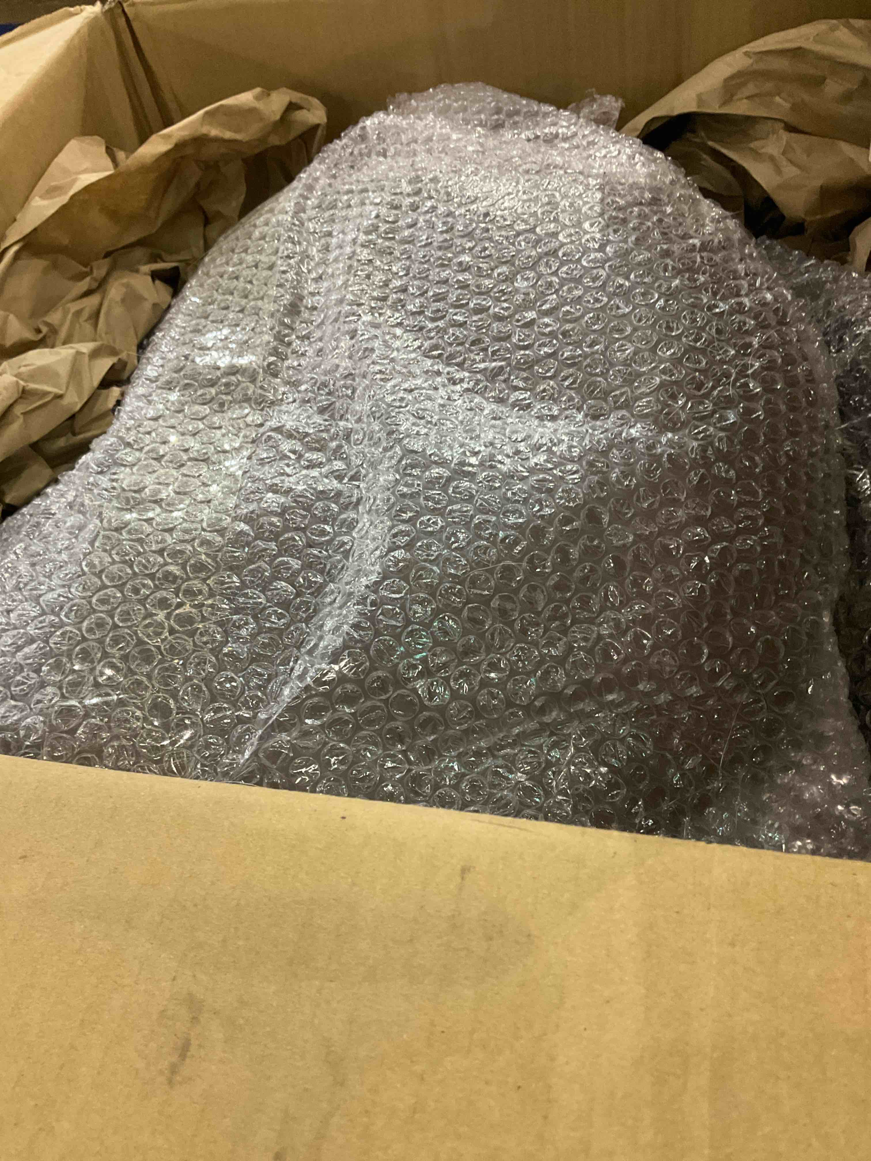 https://s3.amazonaws.com/lotting-images-prod/BargainHunt/EXS01663778_1721044303371.jpeg