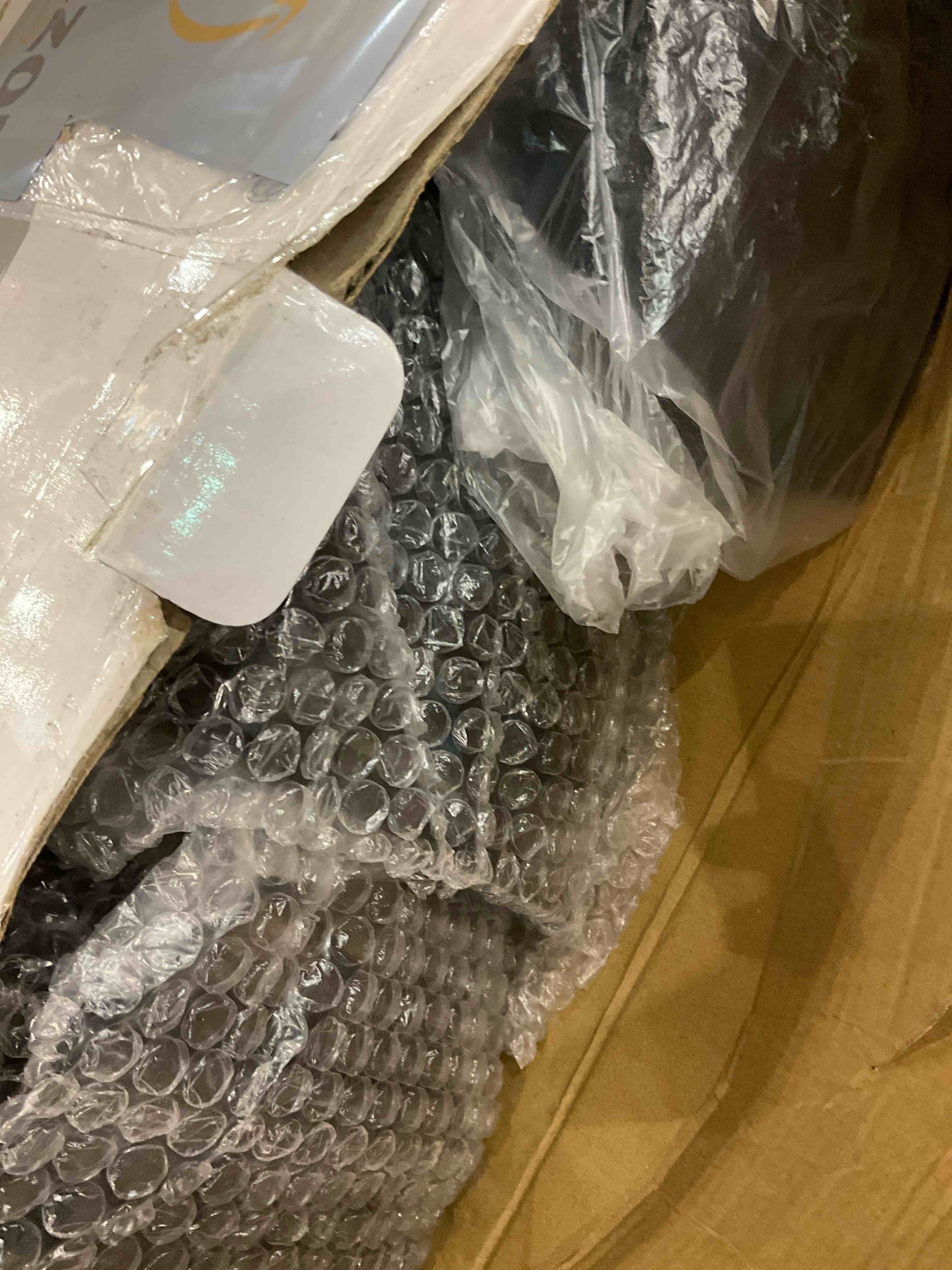 https://s3.amazonaws.com/lotting-images-prod/BargainHunt/EXS01663956_1721149642579.jpeg