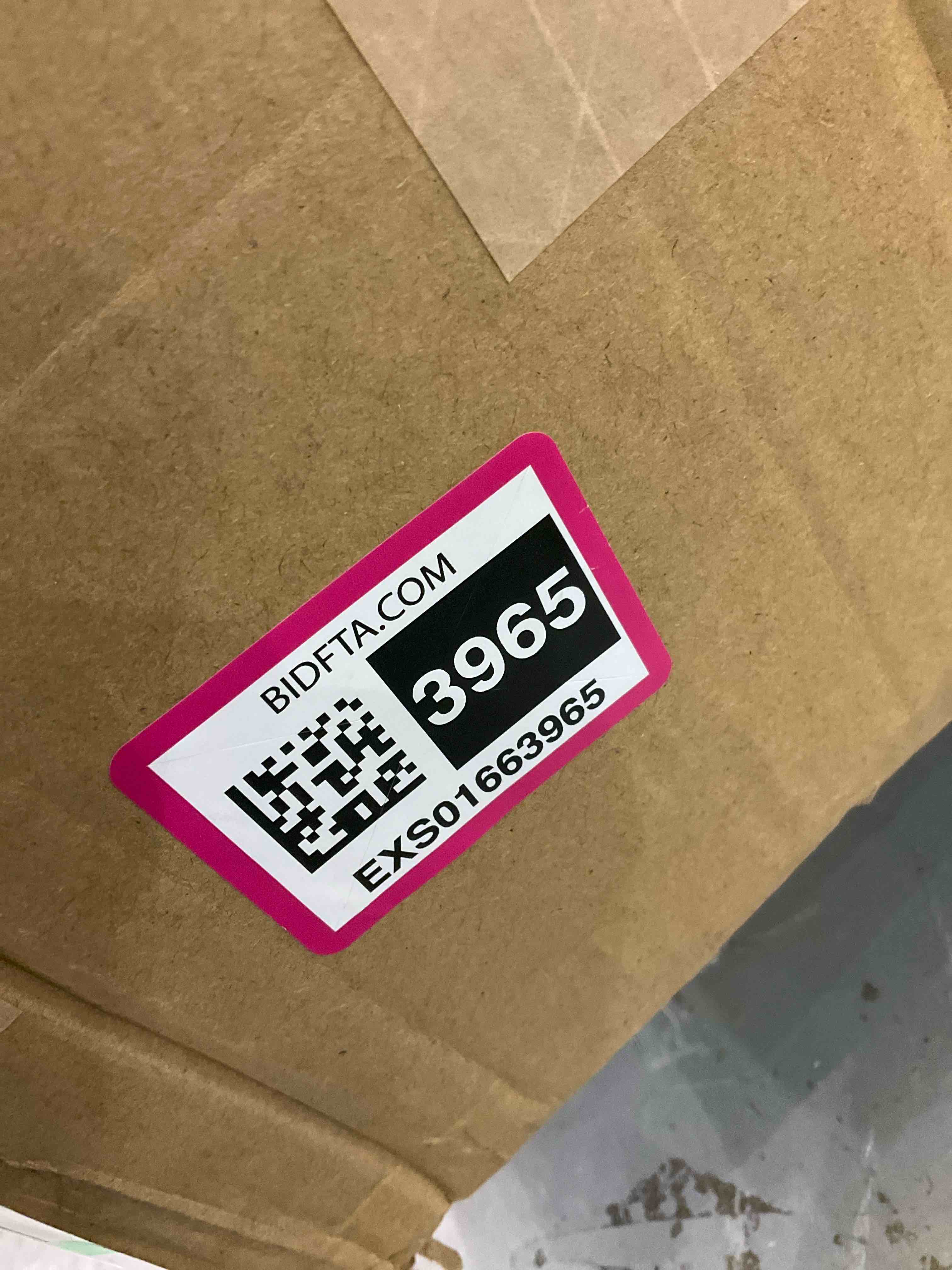 https://s3.amazonaws.com/lotting-images-prod/BargainHunt/EXS01663965_1721150973913.jpeg