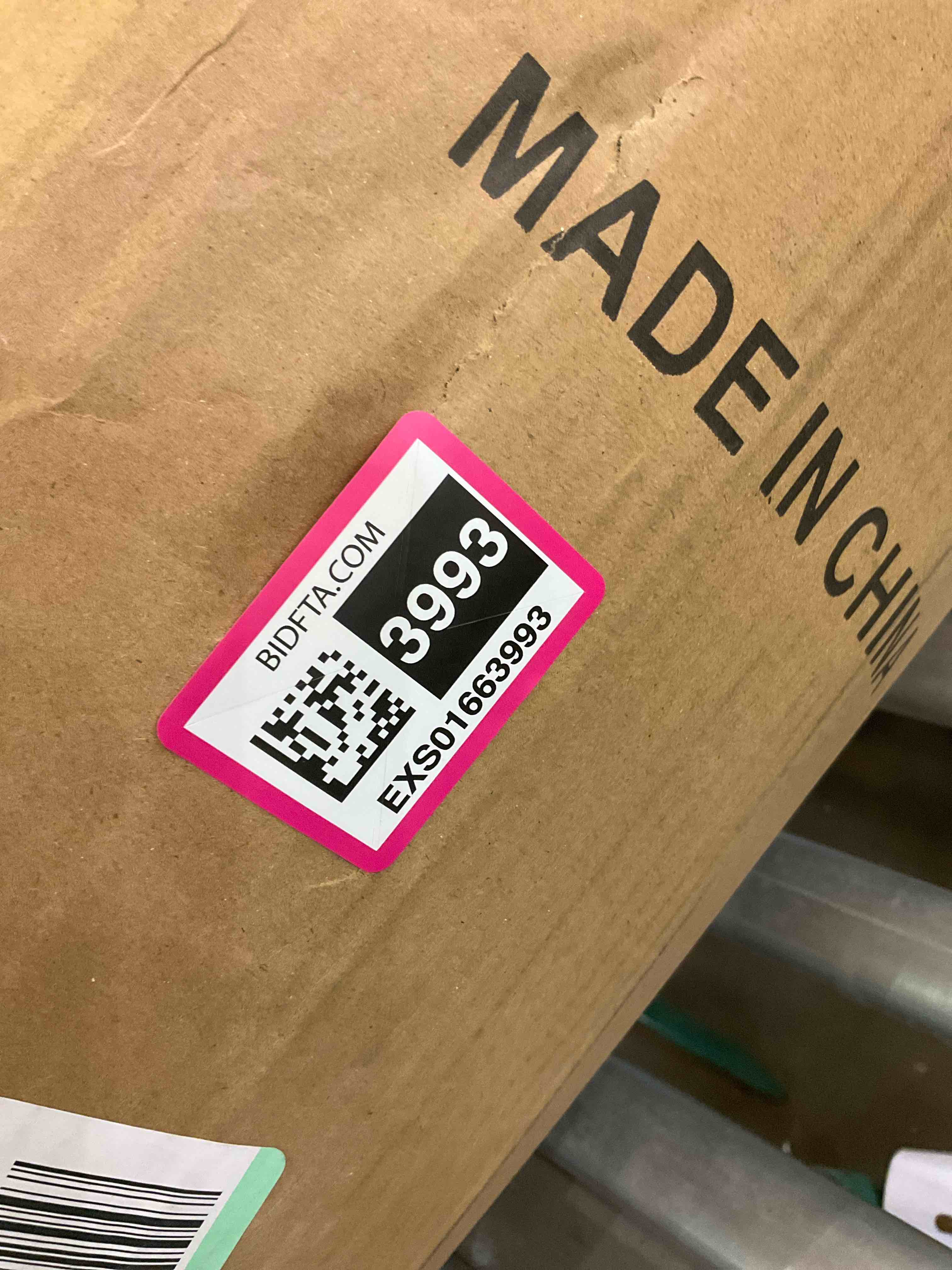 https://s3.amazonaws.com/lotting-images-prod/BargainHunt/EXS01663993_1721156964707.jpeg