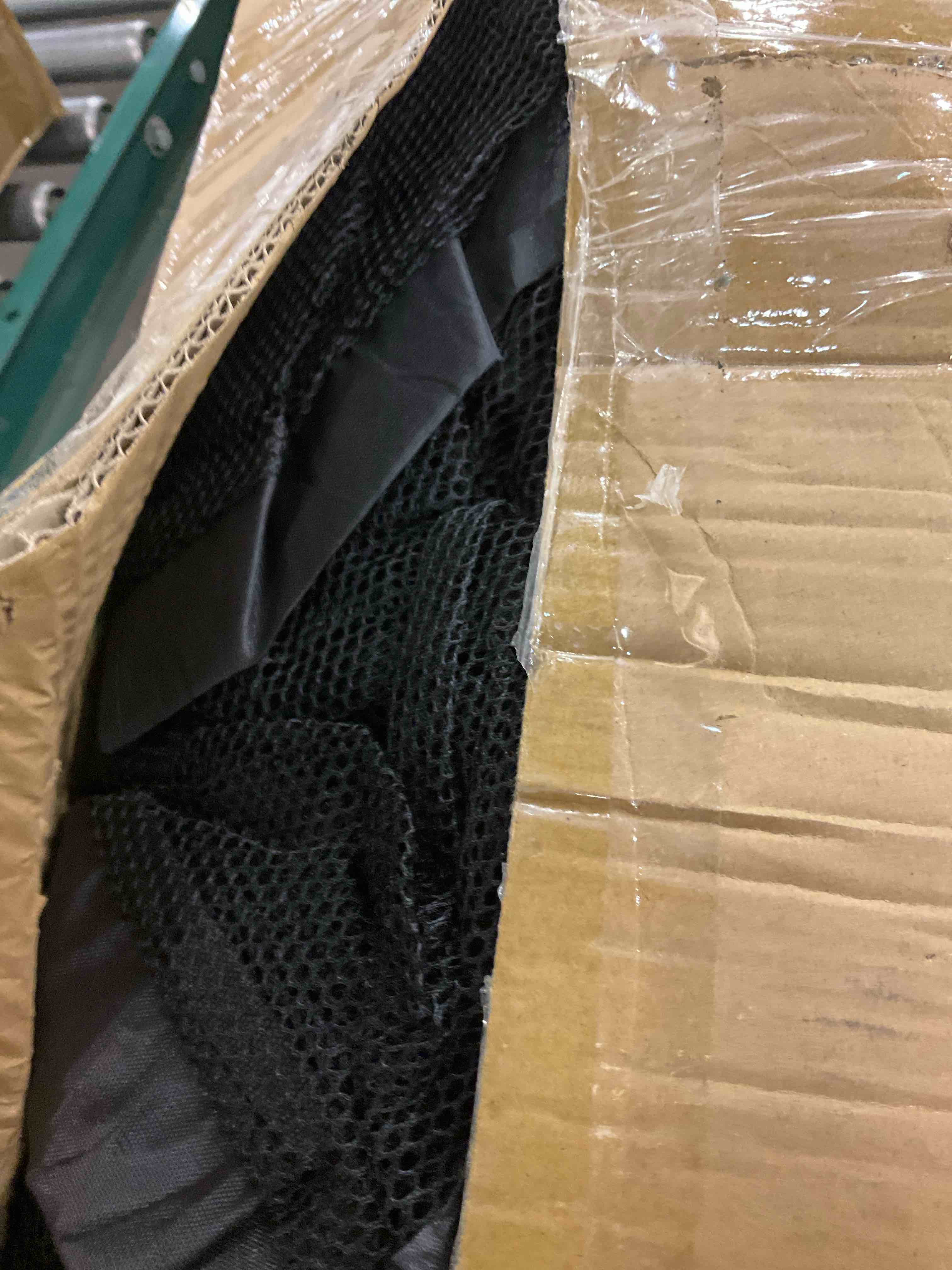 https://s3.amazonaws.com/lotting-images-prod/BargainHunt/EXS01664000_1721215899024.jpeg