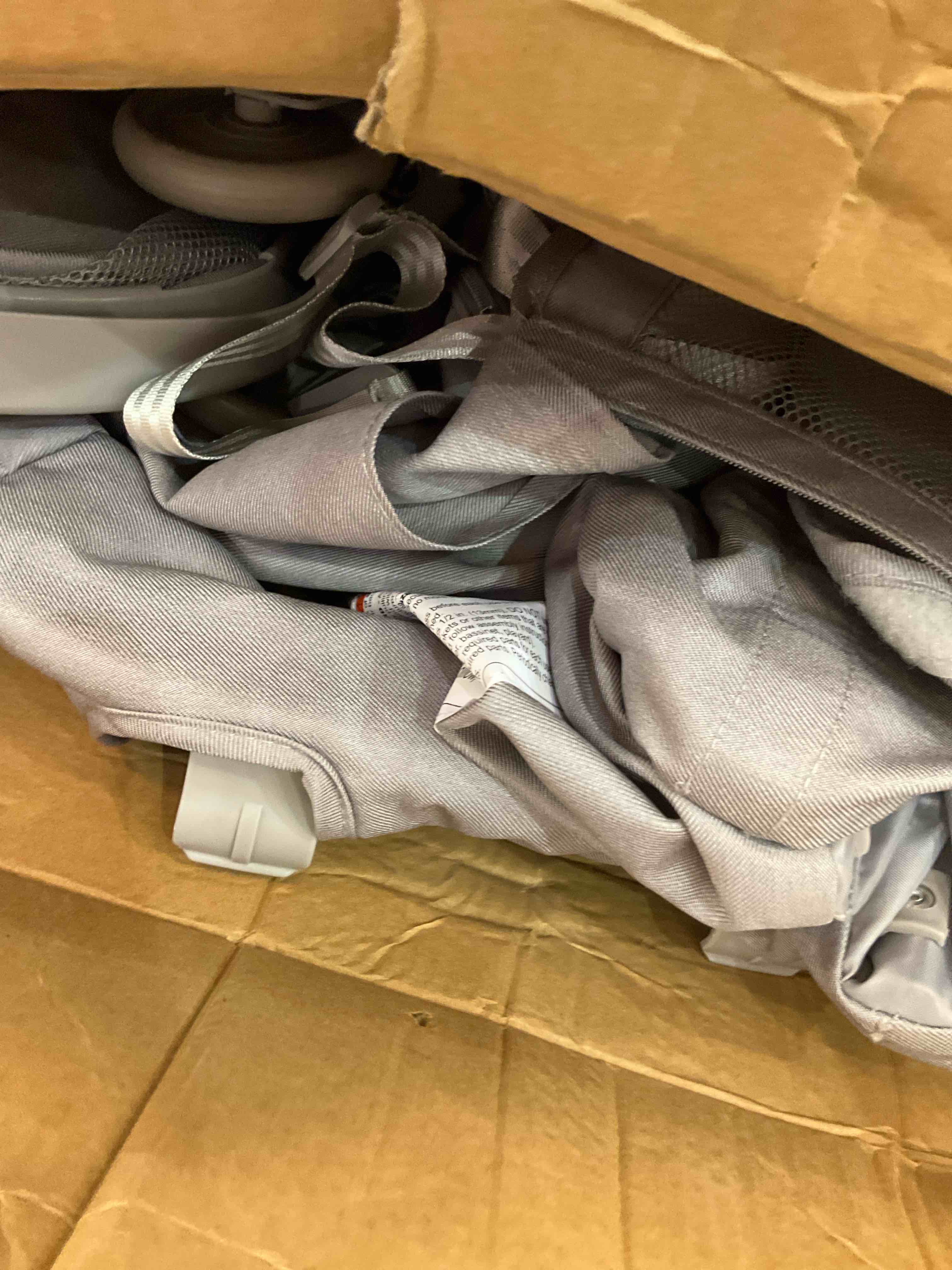 https://s3.amazonaws.com/lotting-images-prod/BargainHunt/EXS01664222_1719333906781.jpeg