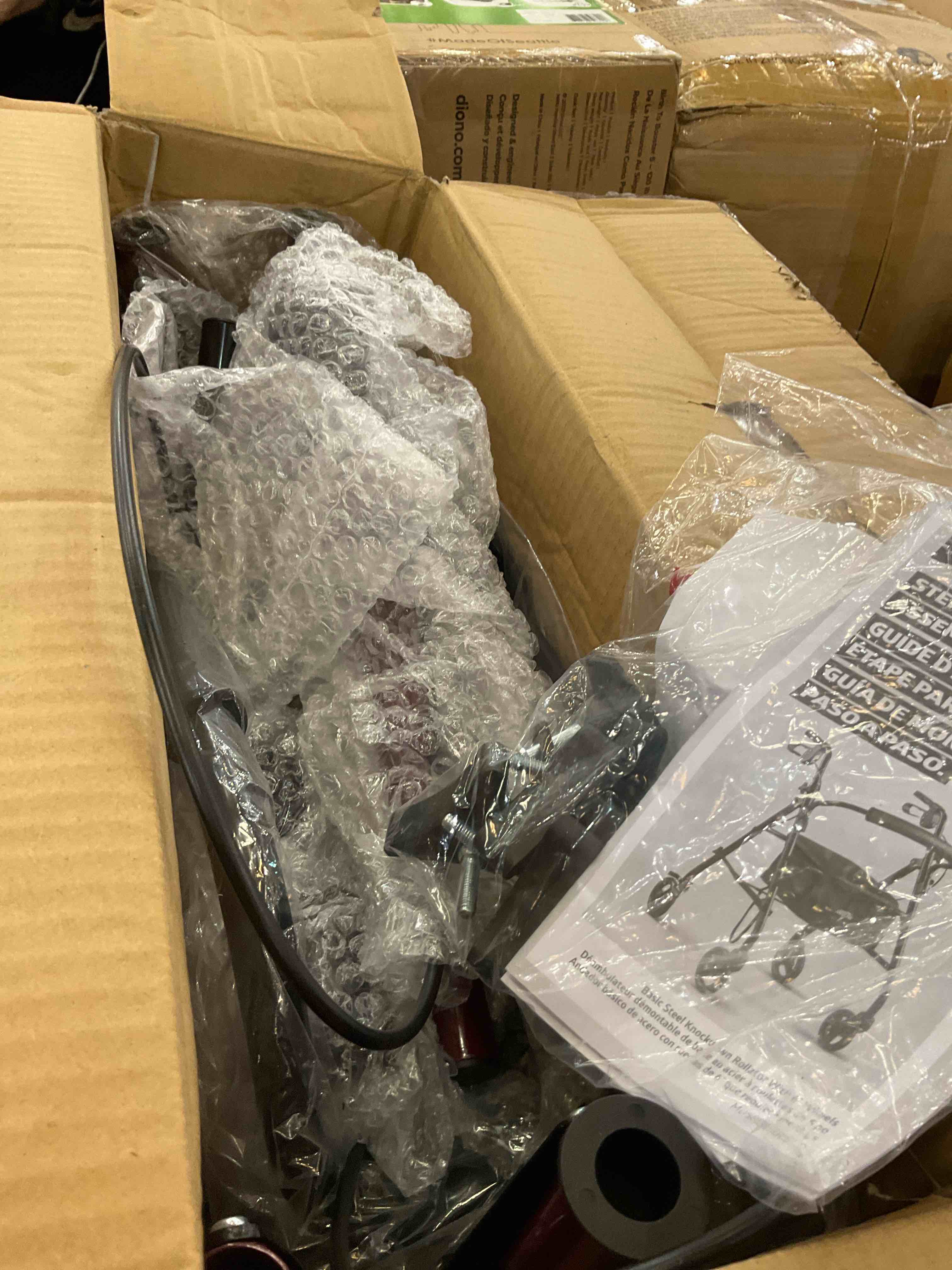 https://s3.amazonaws.com/lotting-images-prod/BargainHunt/EXS01664425_1719849214318.jpeg