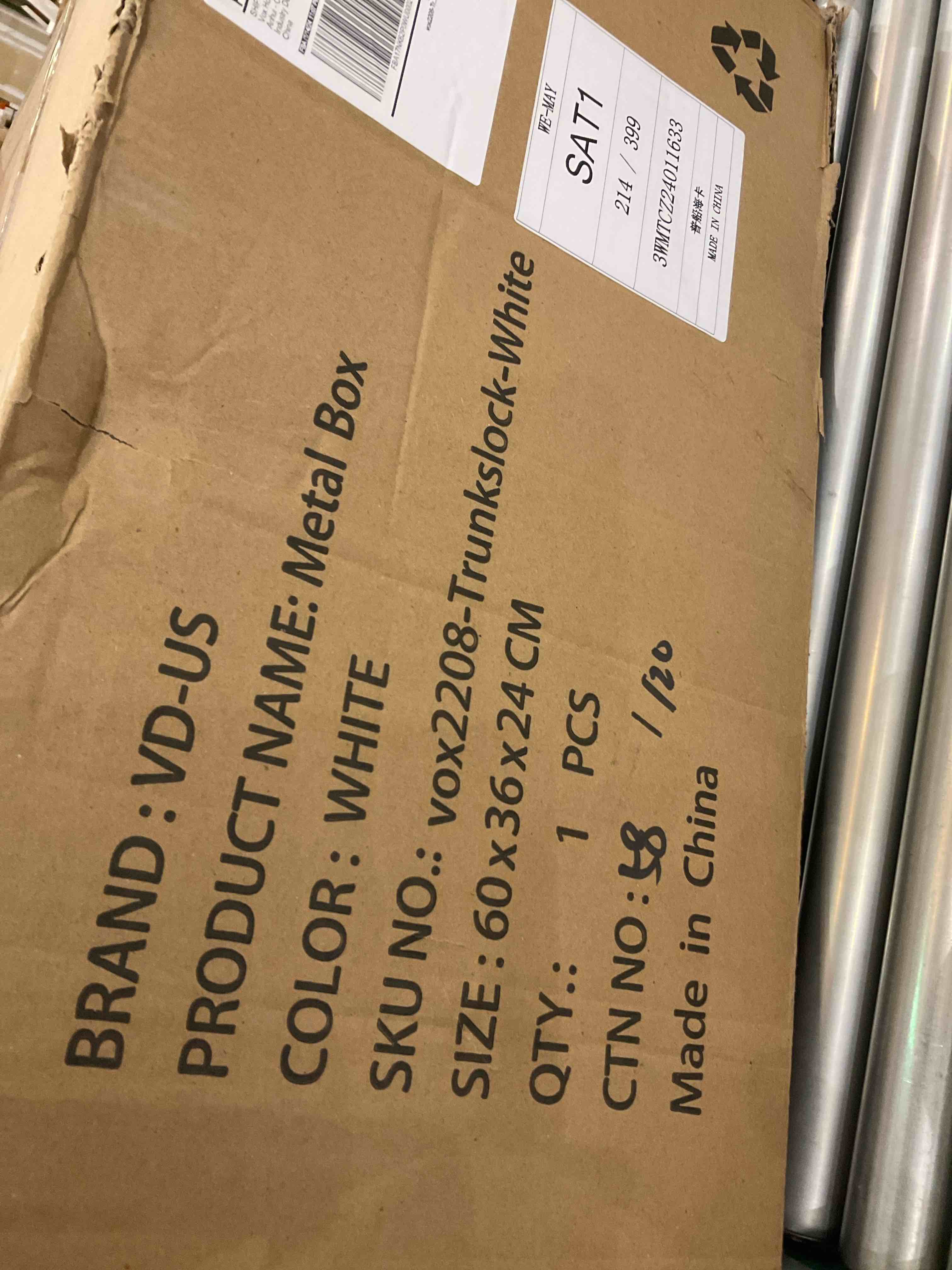 https://s3.amazonaws.com/lotting-images-prod/BargainHunt/EXS01664513_1718376960678.jpeg