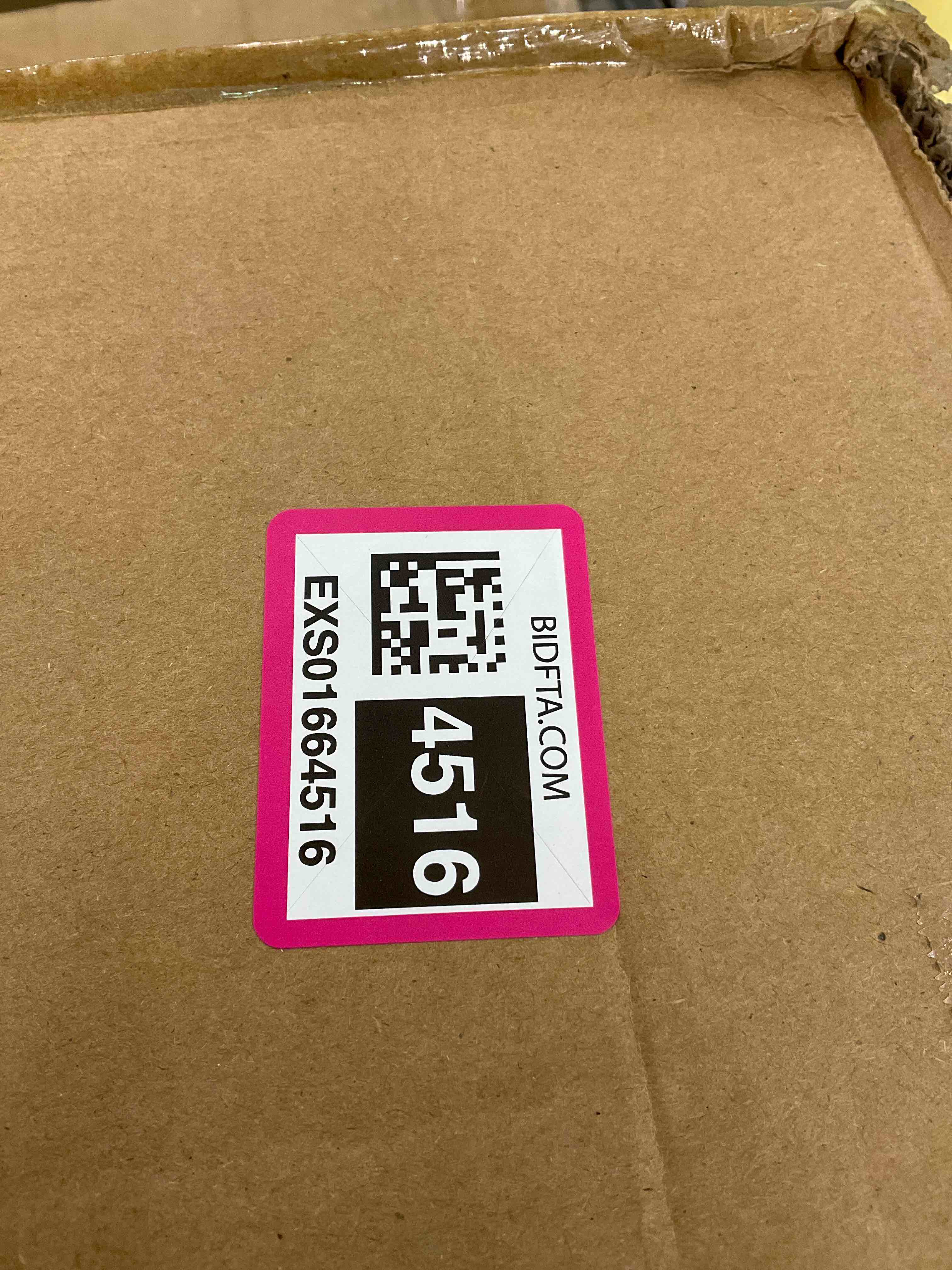https://s3.amazonaws.com/lotting-images-prod/BargainHunt/EXS01664516_1718377288815.jpeg