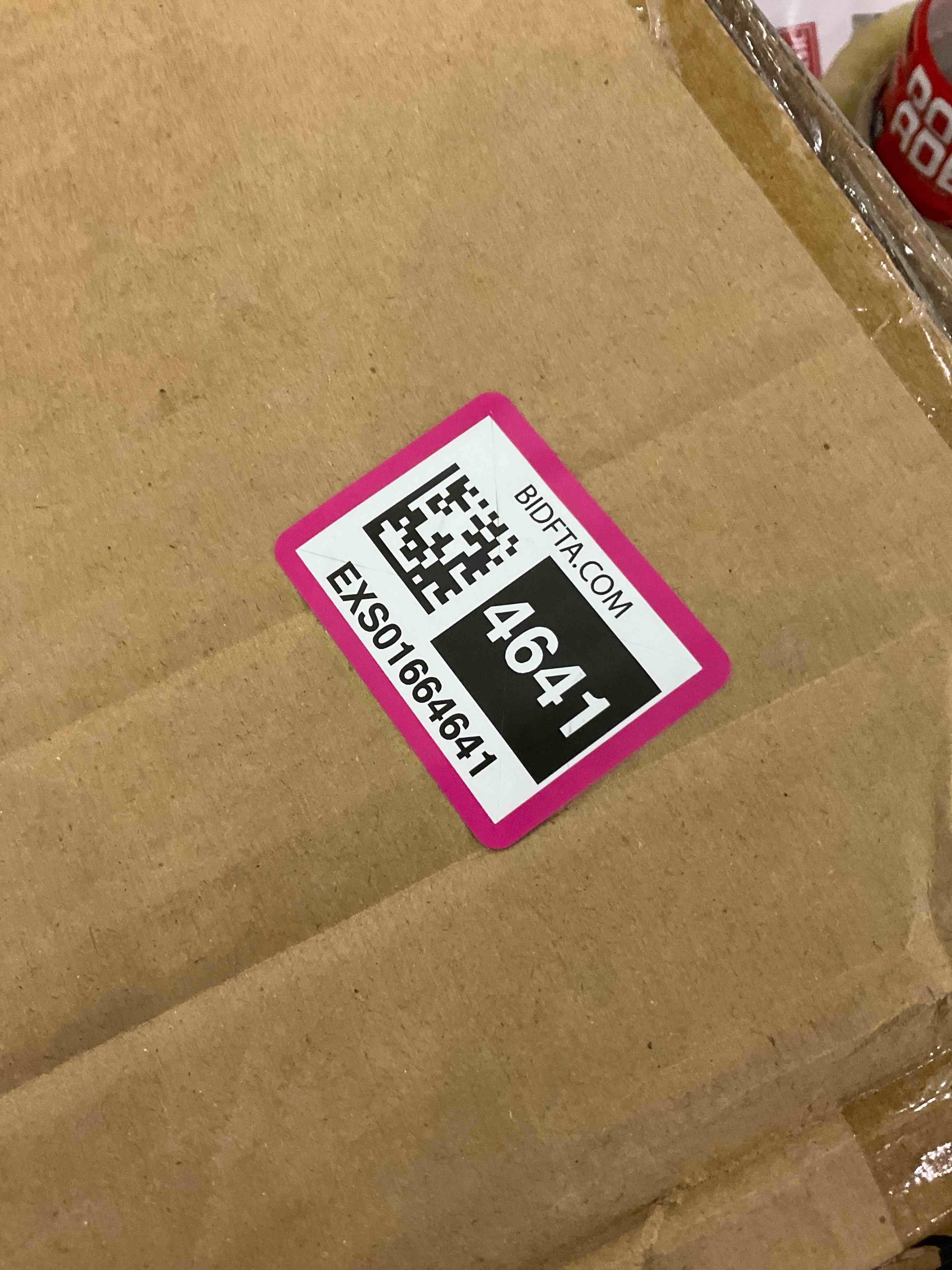 https://s3.amazonaws.com/lotting-images-prod/BargainHunt/EXS01664641_1718717524440.jpeg