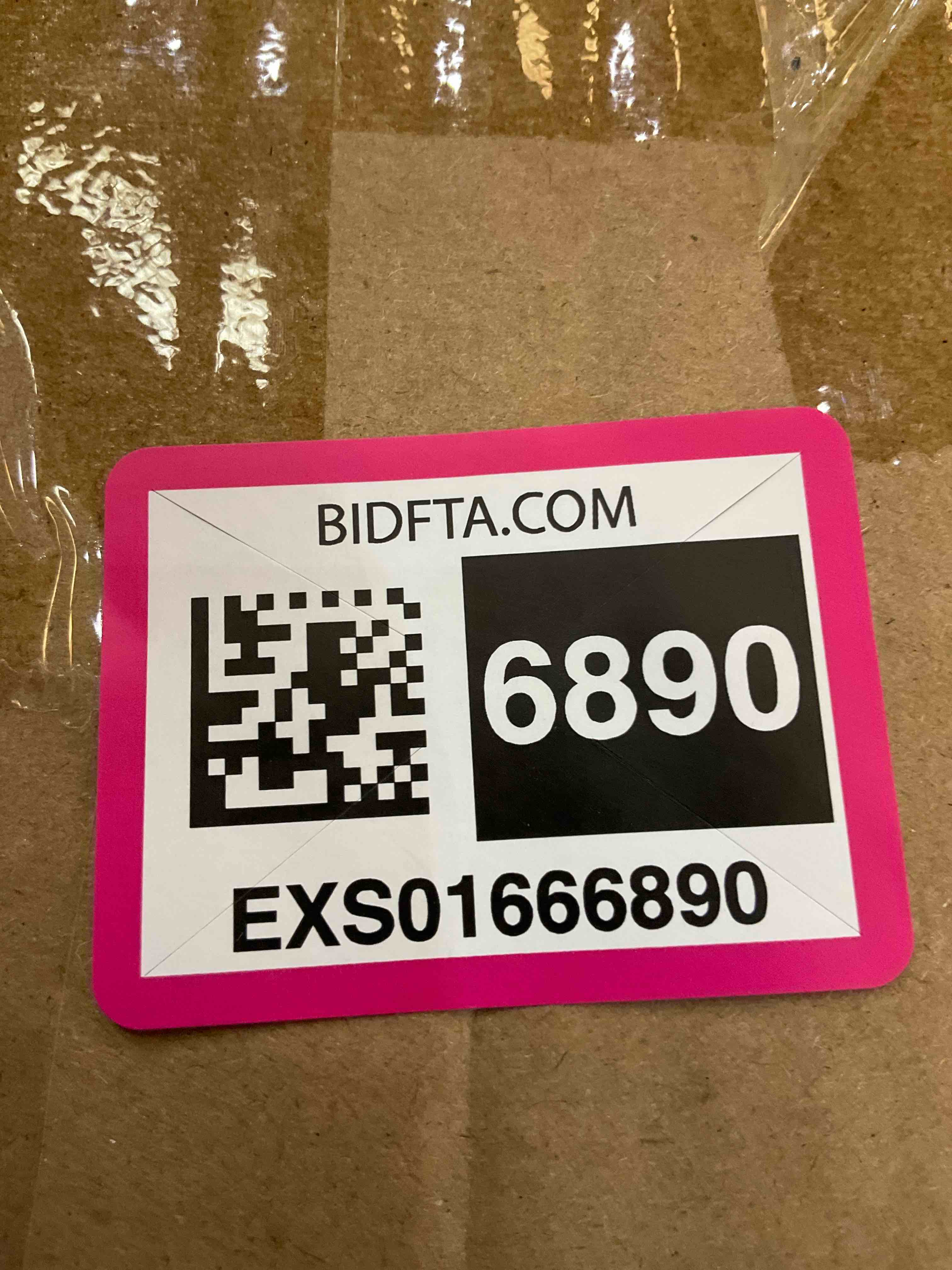 https://s3.amazonaws.com/lotting-images-prod/BargainHunt/EXS01666890_1718987260458.jpeg