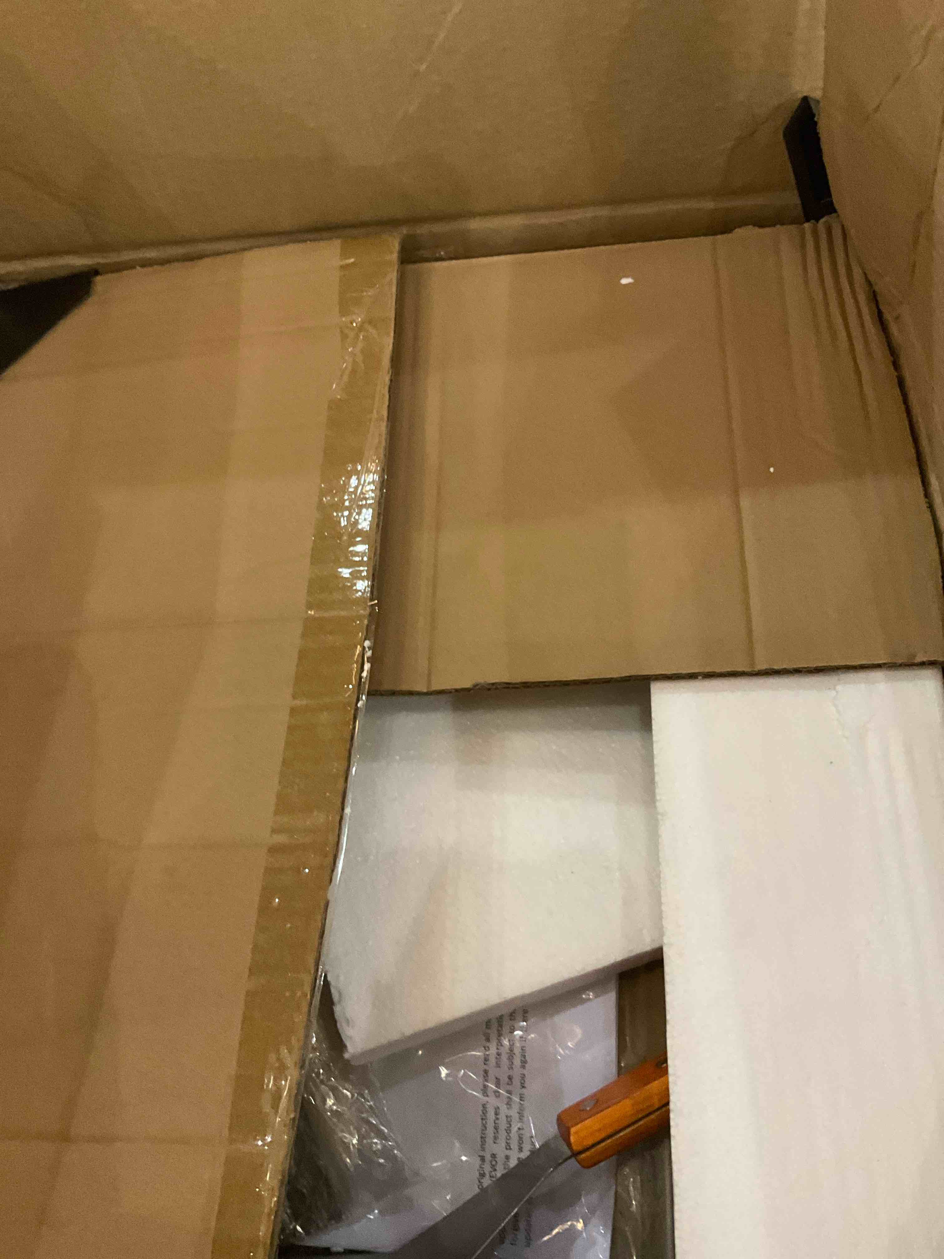 https://s3.amazonaws.com/lotting-images-prod/BargainHunt/EXS01667312_1718805133106.jpeg