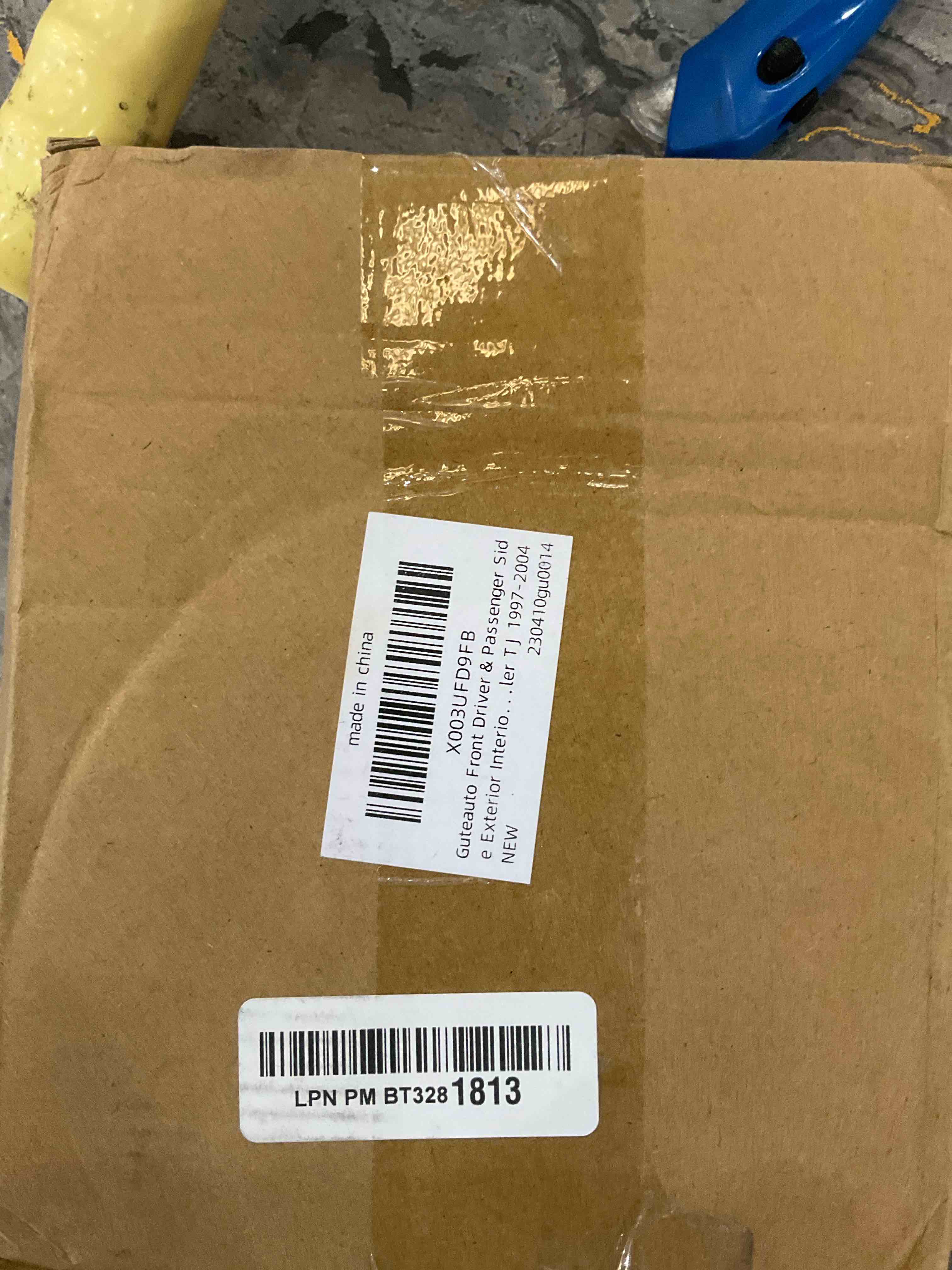https://s3.amazonaws.com/lotting-images-prod/BargainHunt/EXS01667457_1718892106908.jpeg