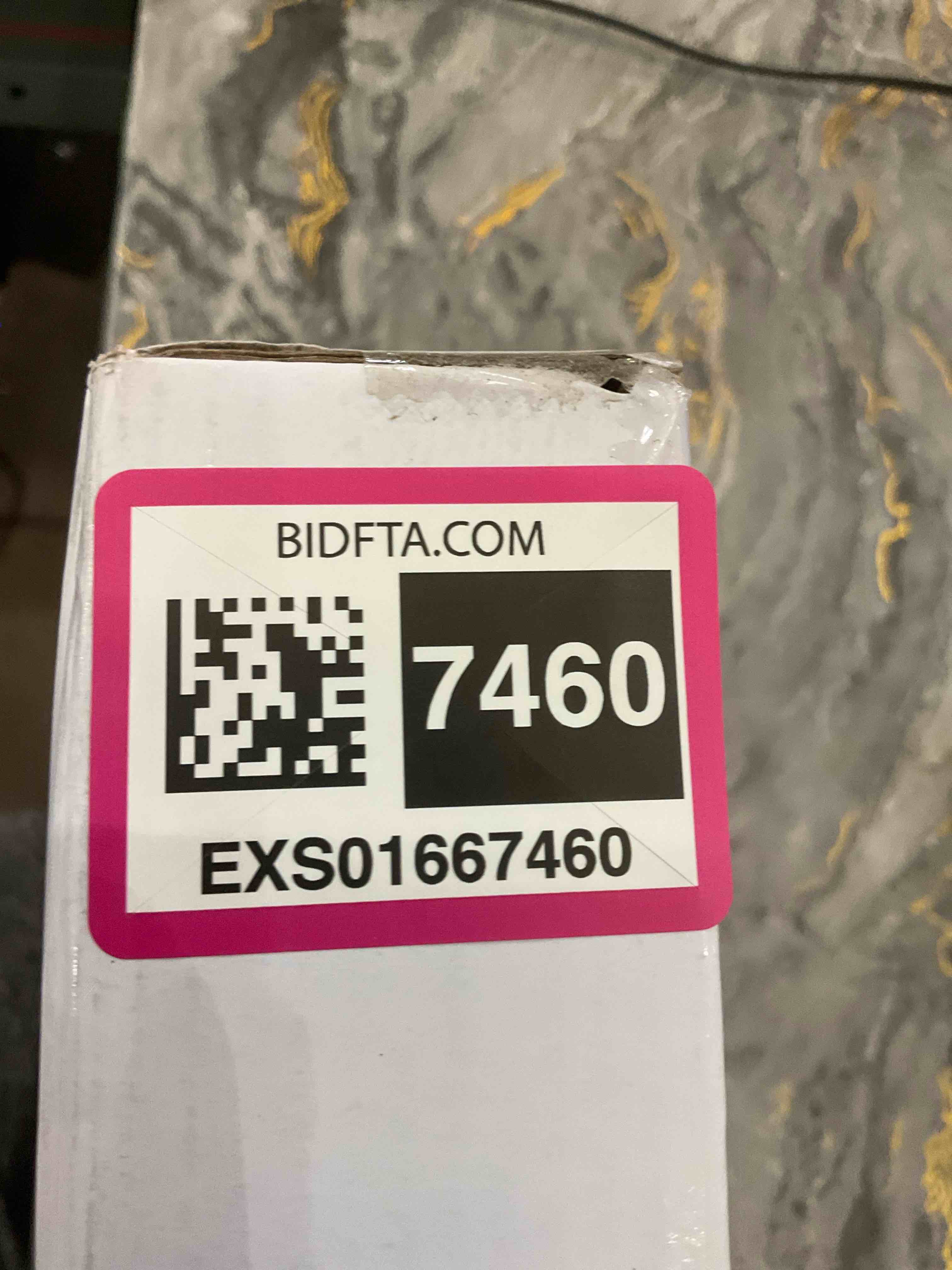 https://s3.amazonaws.com/lotting-images-prod/BargainHunt/EXS01667460_1718892438360.jpeg