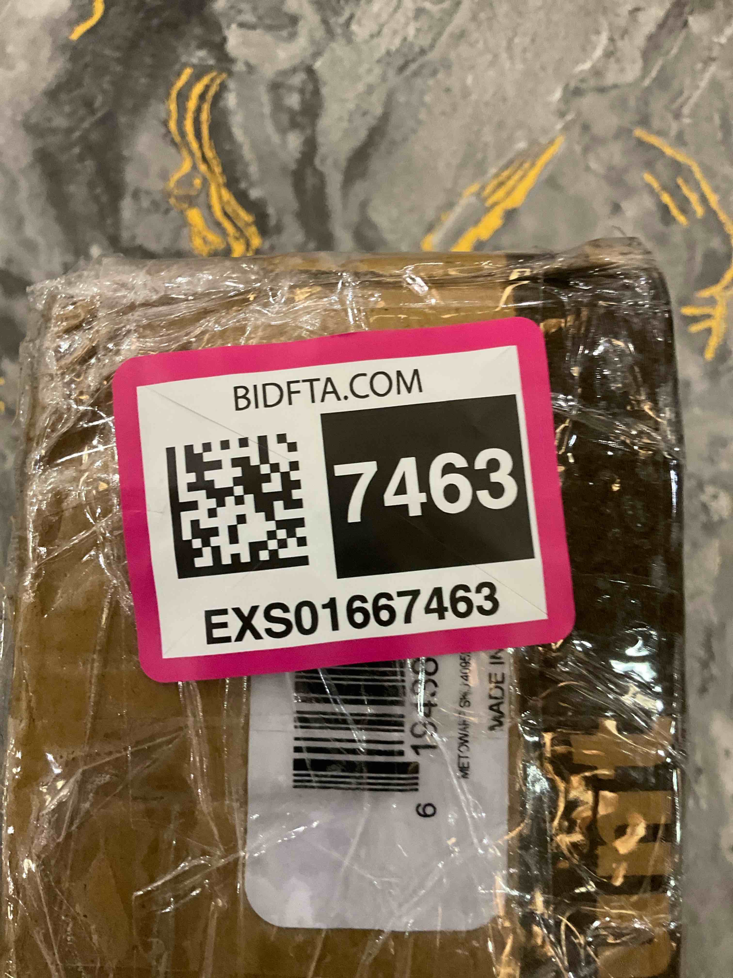 https://s3.amazonaws.com/lotting-images-prod/BargainHunt/EXS01667463_1718892809771.jpeg