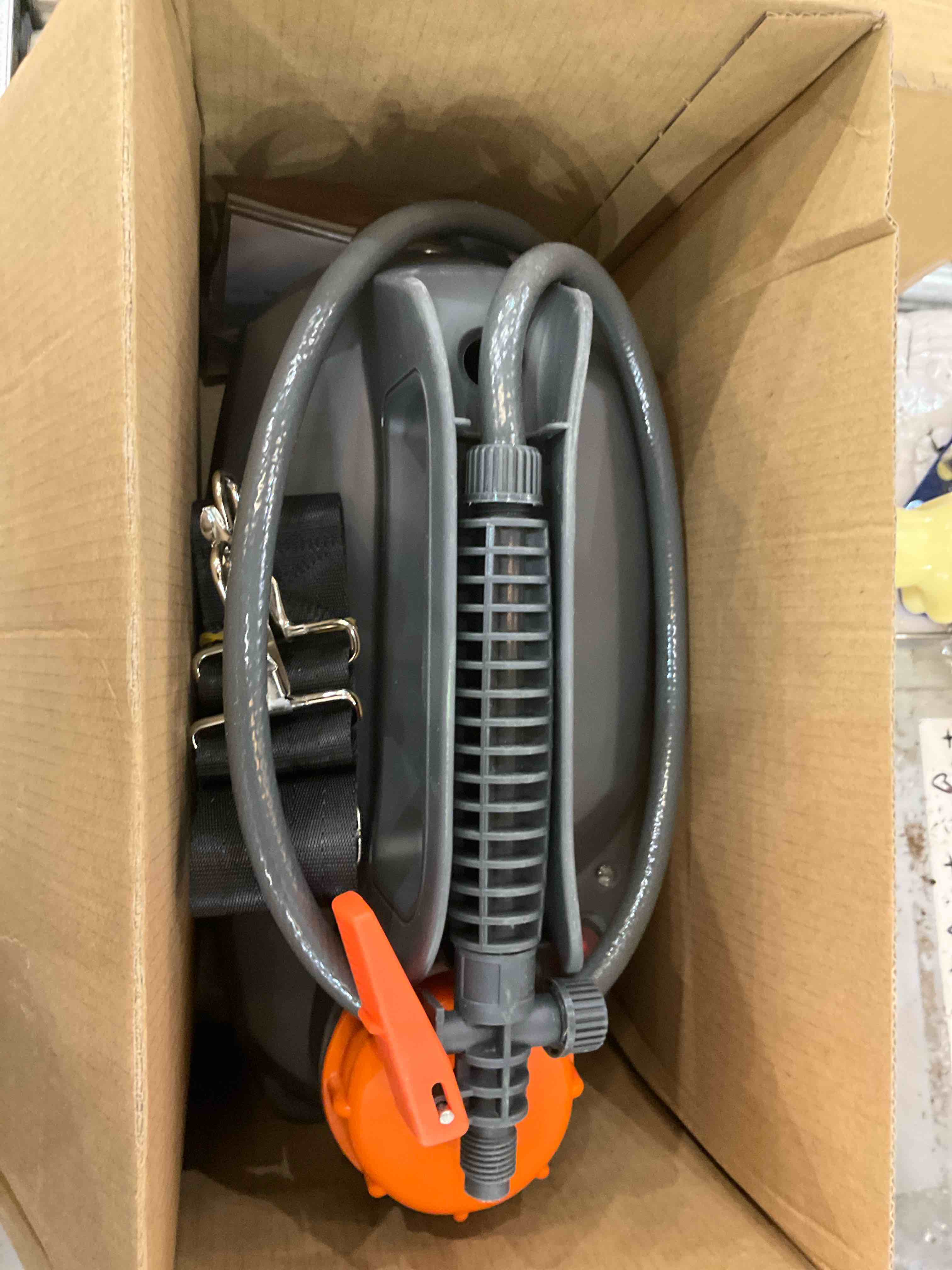 https://s3.amazonaws.com/lotting-images-prod/BargainHunt/EXS01667695_1718218783811.jpeg