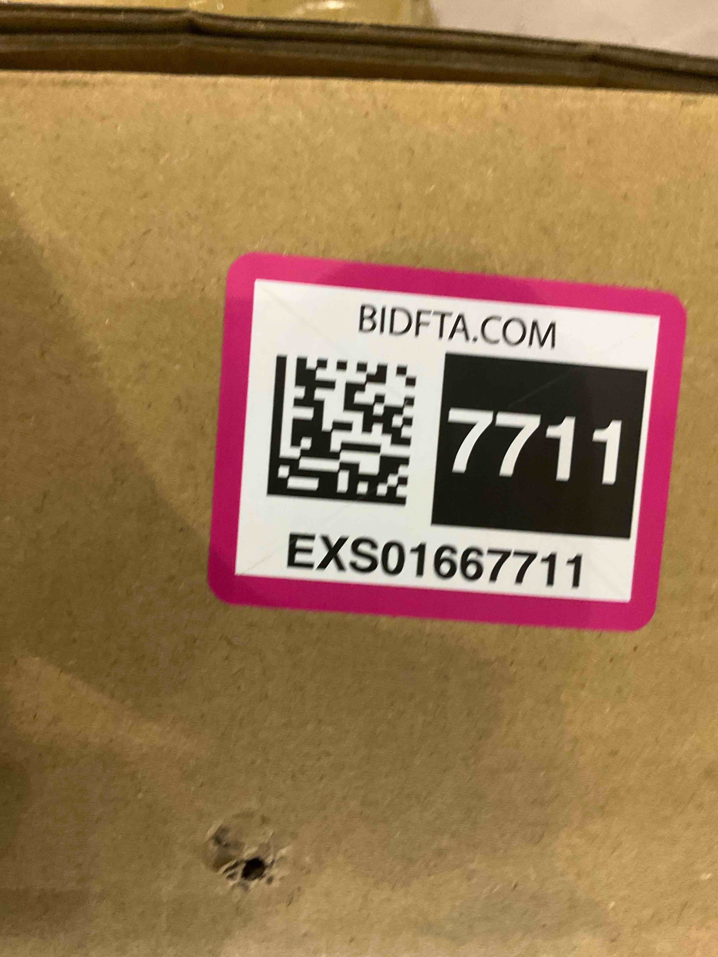https://s3.amazonaws.com/lotting-images-prod/BargainHunt/EXS01667711_1718280964110.jpeg