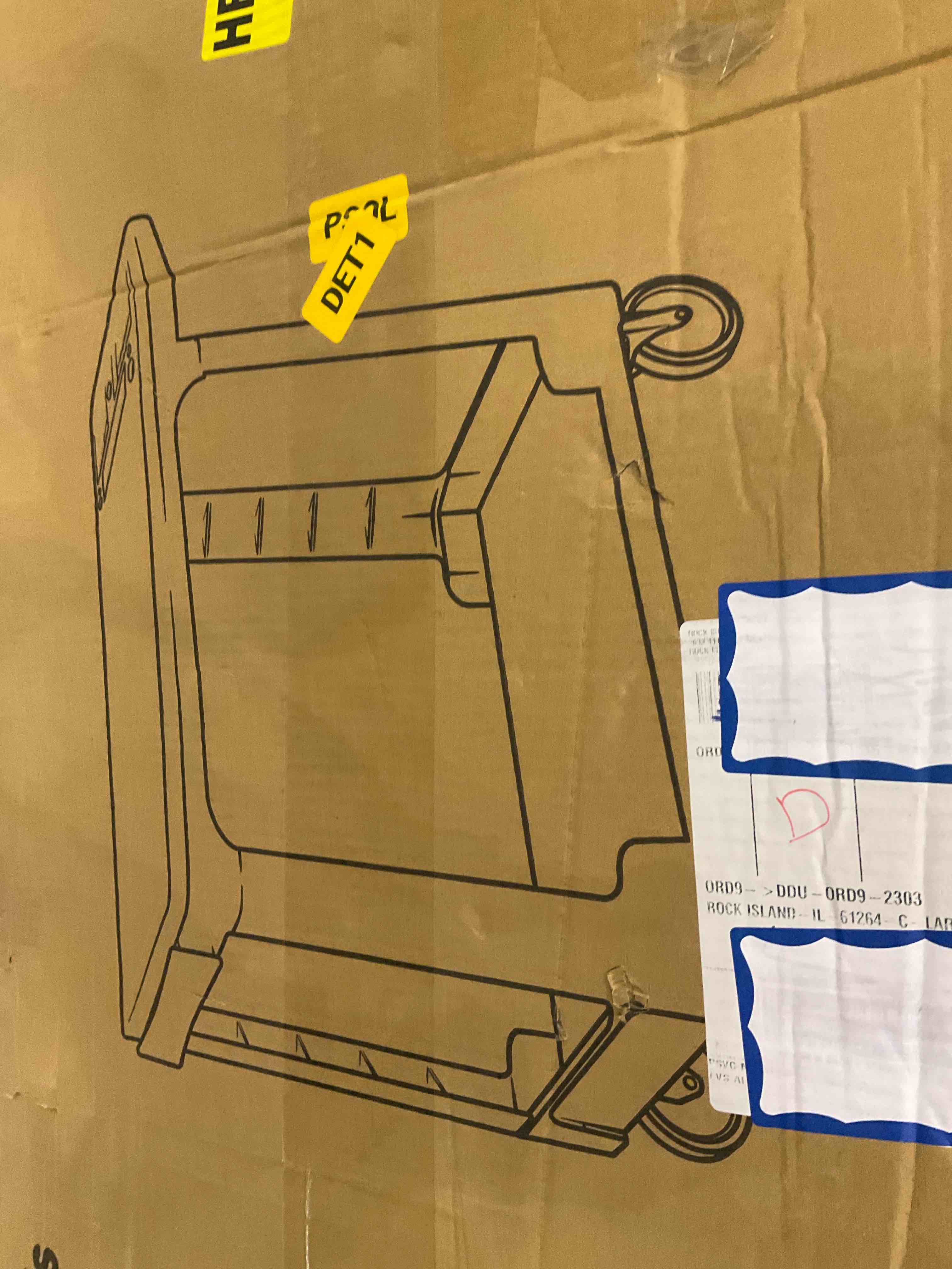 https://s3.amazonaws.com/lotting-images-prod/BargainHunt/EXS01667889_1718625471569.jpeg