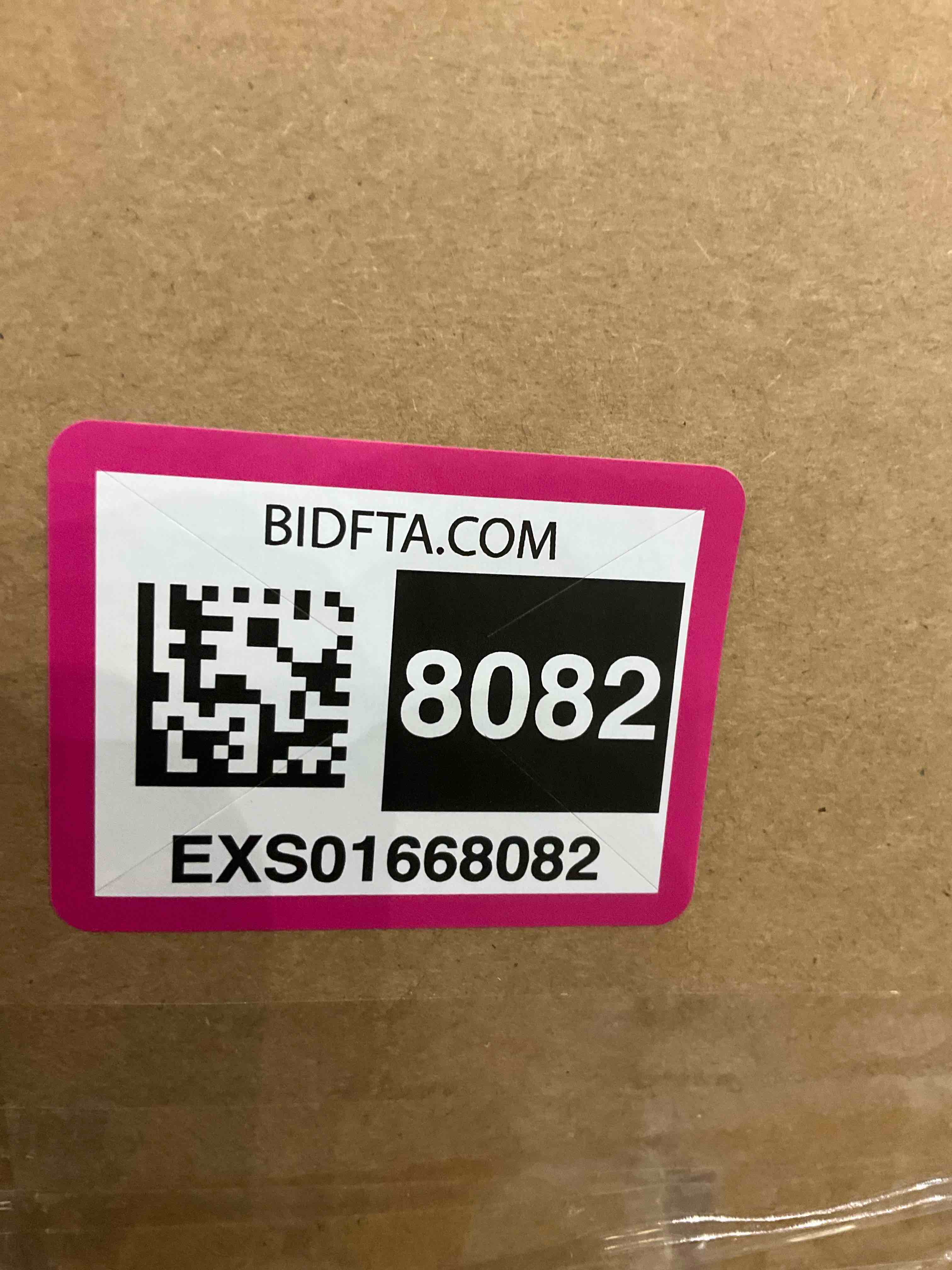 https://s3.amazonaws.com/lotting-images-prod/BargainHunt/EXS01668082_1718800754652.jpeg