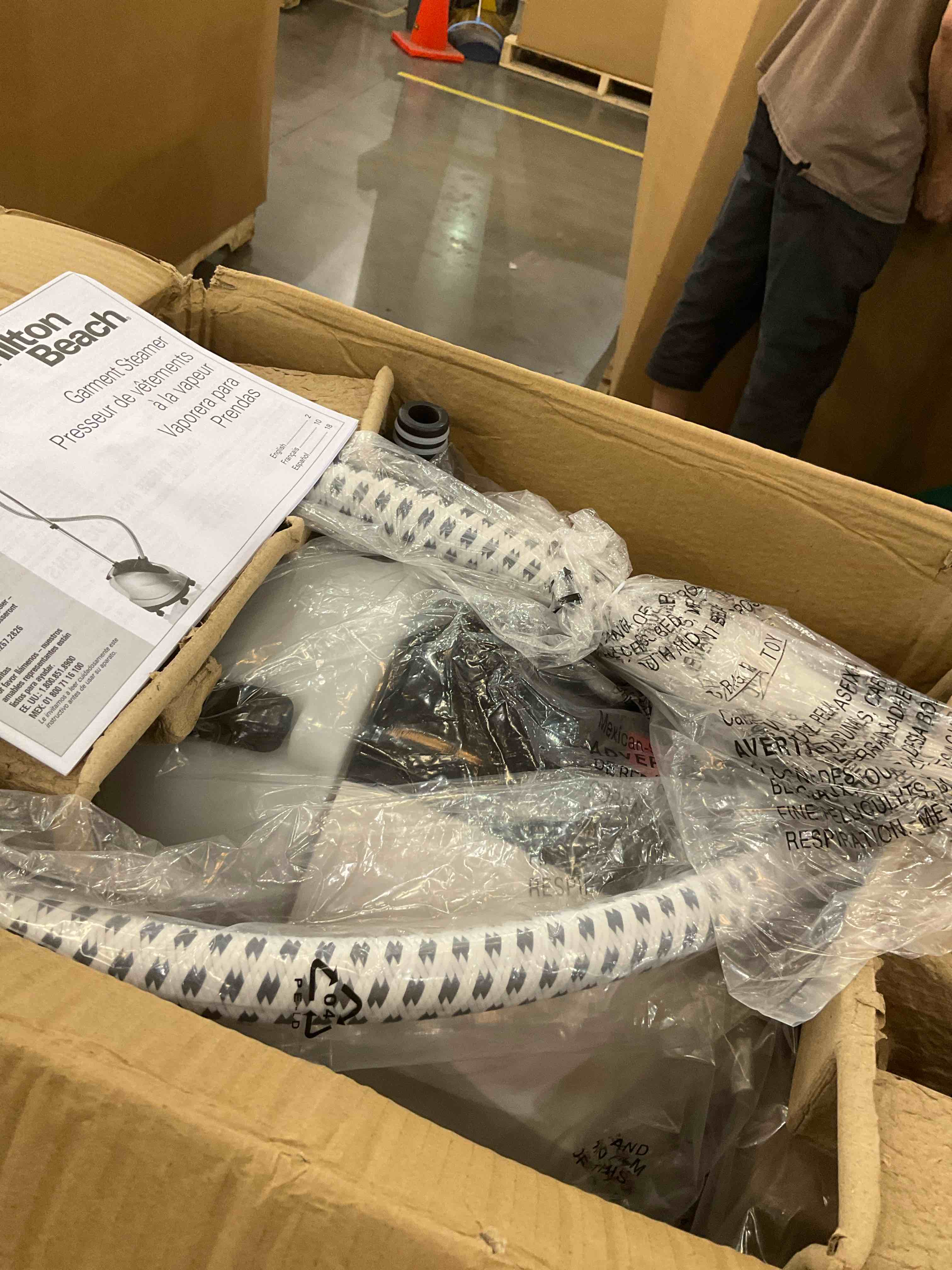 https://s3.amazonaws.com/lotting-images-prod/BargainHunt/EXS01668414_1718980101486.jpeg