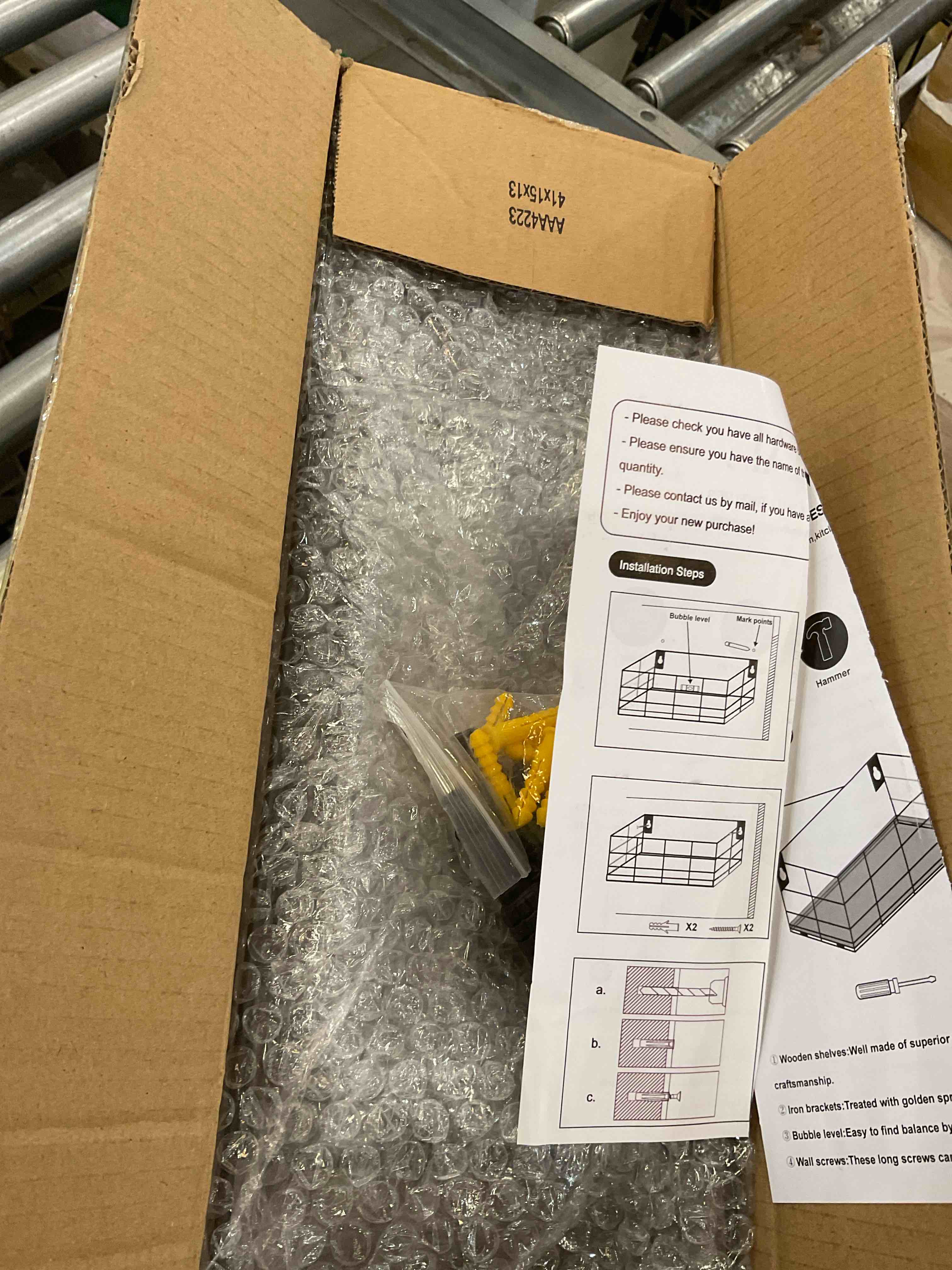 https://s3.amazonaws.com/lotting-images-prod/BargainHunt/EXS01668472_1718986694485.jpeg