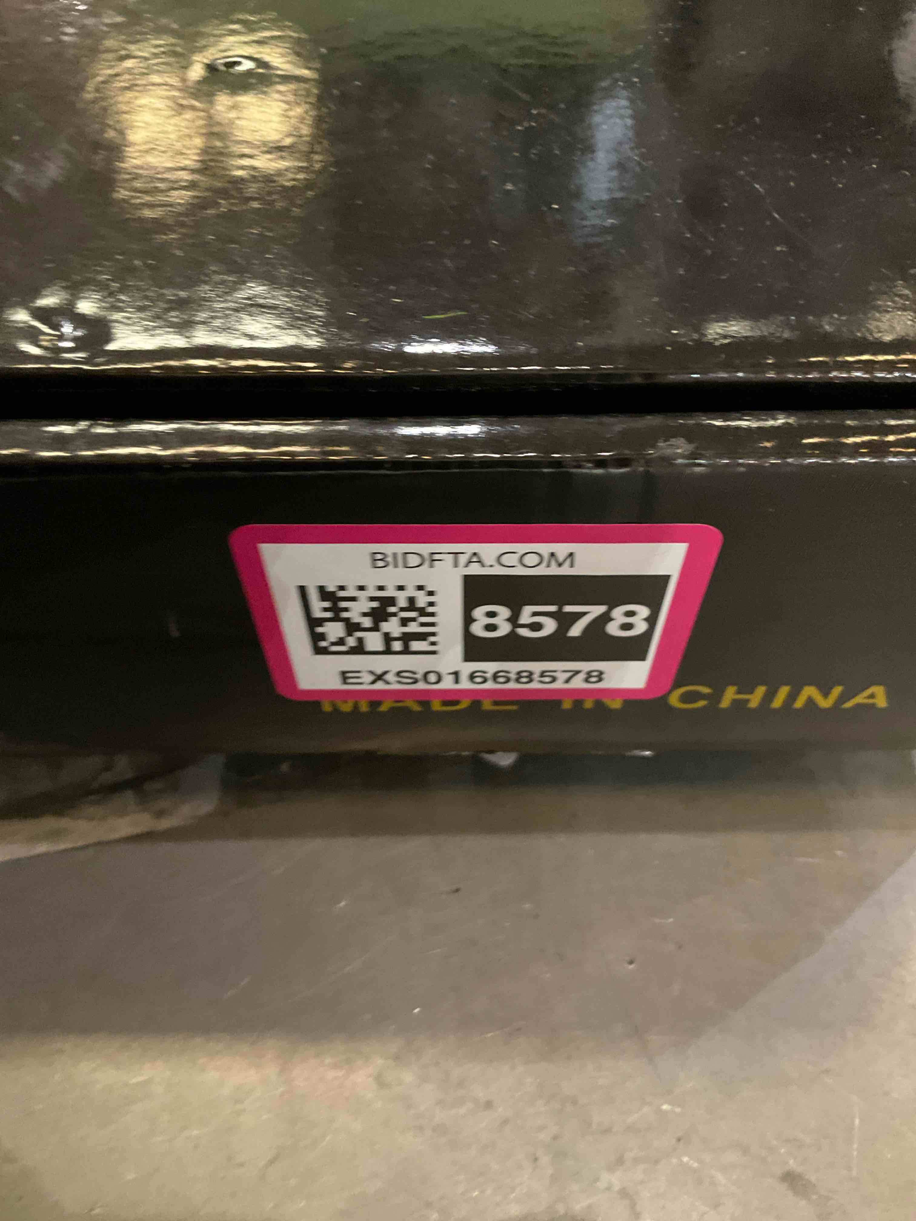 https://s3.amazonaws.com/lotting-images-prod/BargainHunt/EXS01668578_1719240469834.jpeg