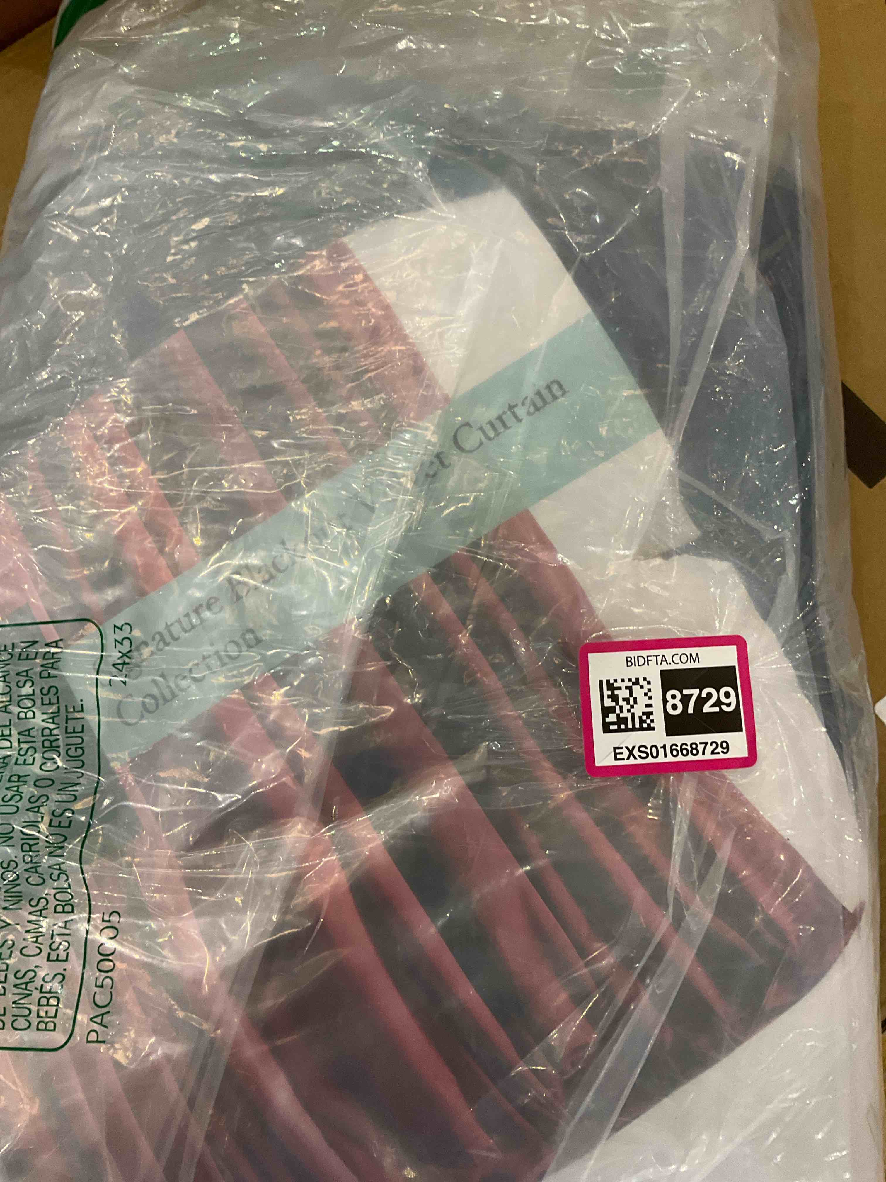 https://s3.amazonaws.com/lotting-images-prod/BargainHunt/EXS01668729_1719327579684.jpeg