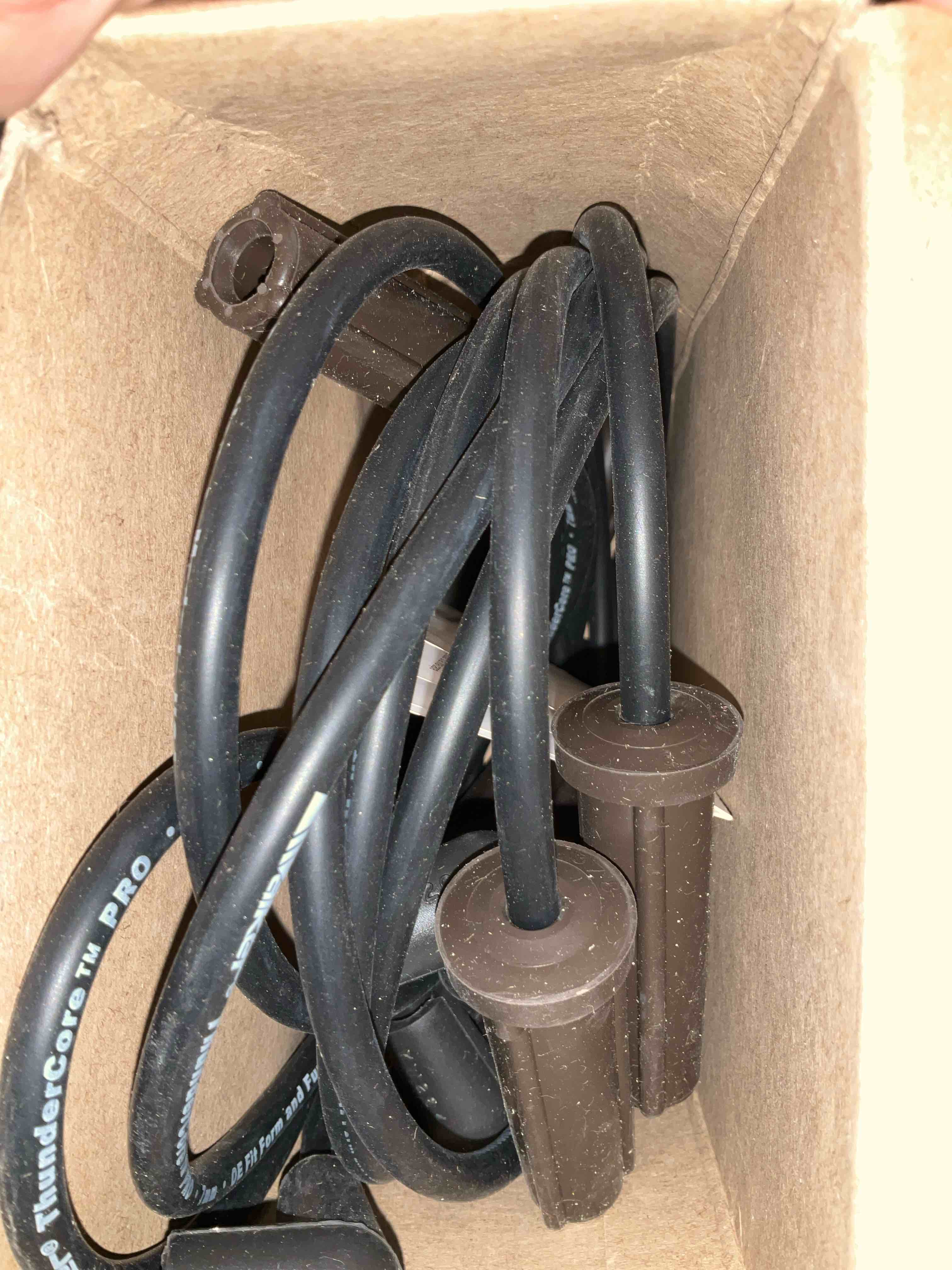 https://s3.amazonaws.com/lotting-images-prod/BargainHunt/EXS01668979_1719492754686.jpeg