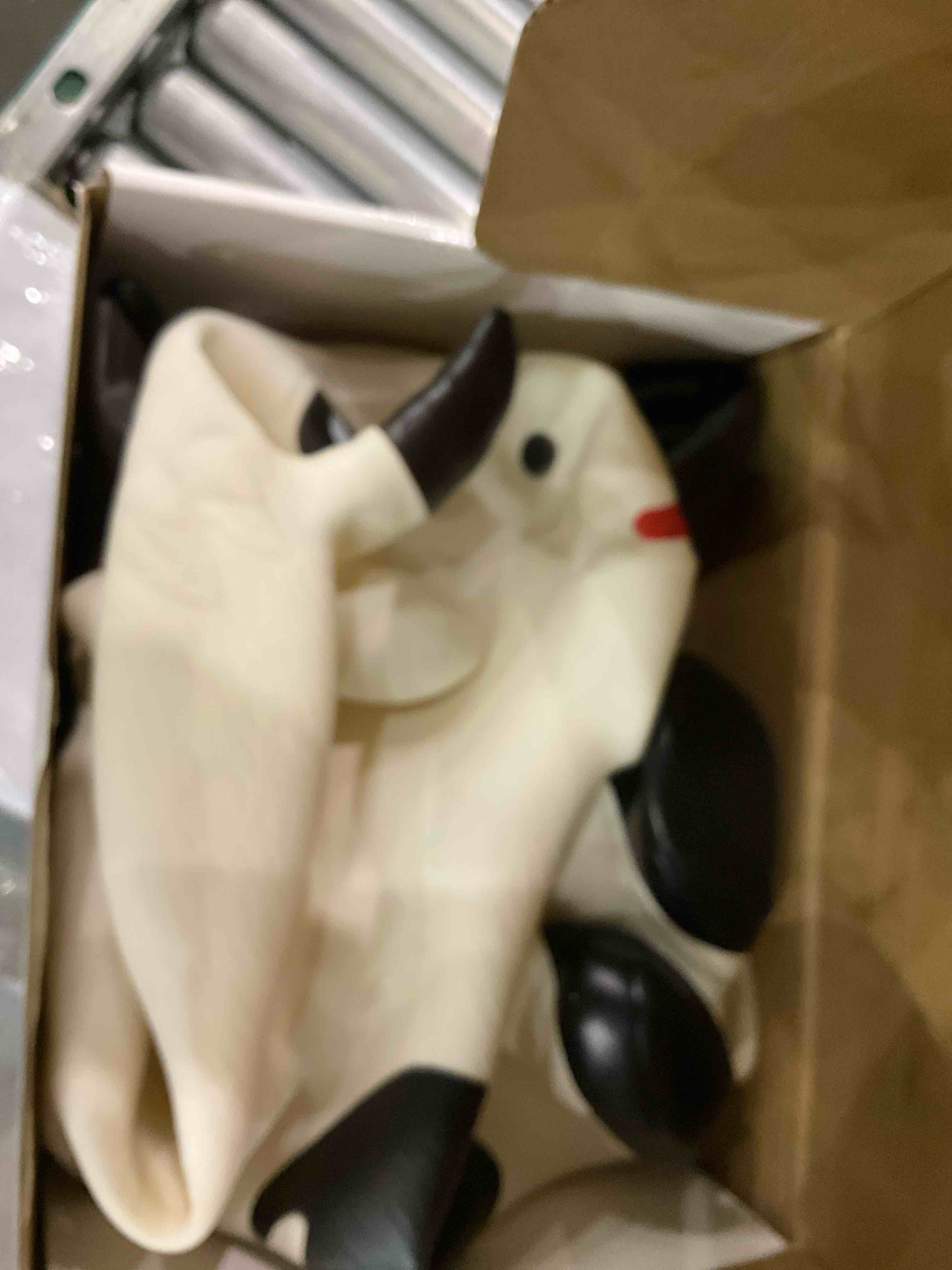 https://s3.amazonaws.com/lotting-images-prod/BargainHunt/EXS01668986_1719495322573.jpeg