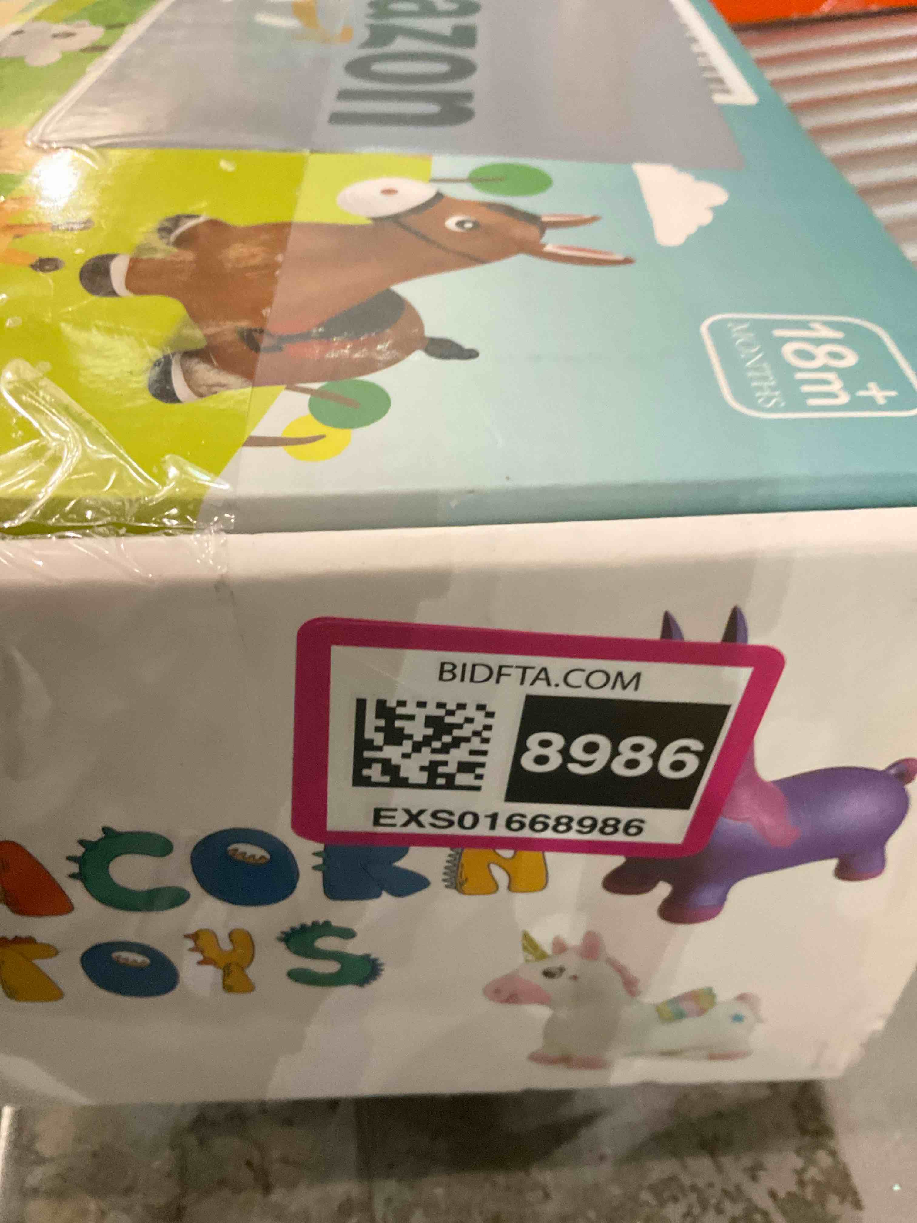 https://s3.amazonaws.com/lotting-images-prod/BargainHunt/EXS01668986_1719495351644.jpeg