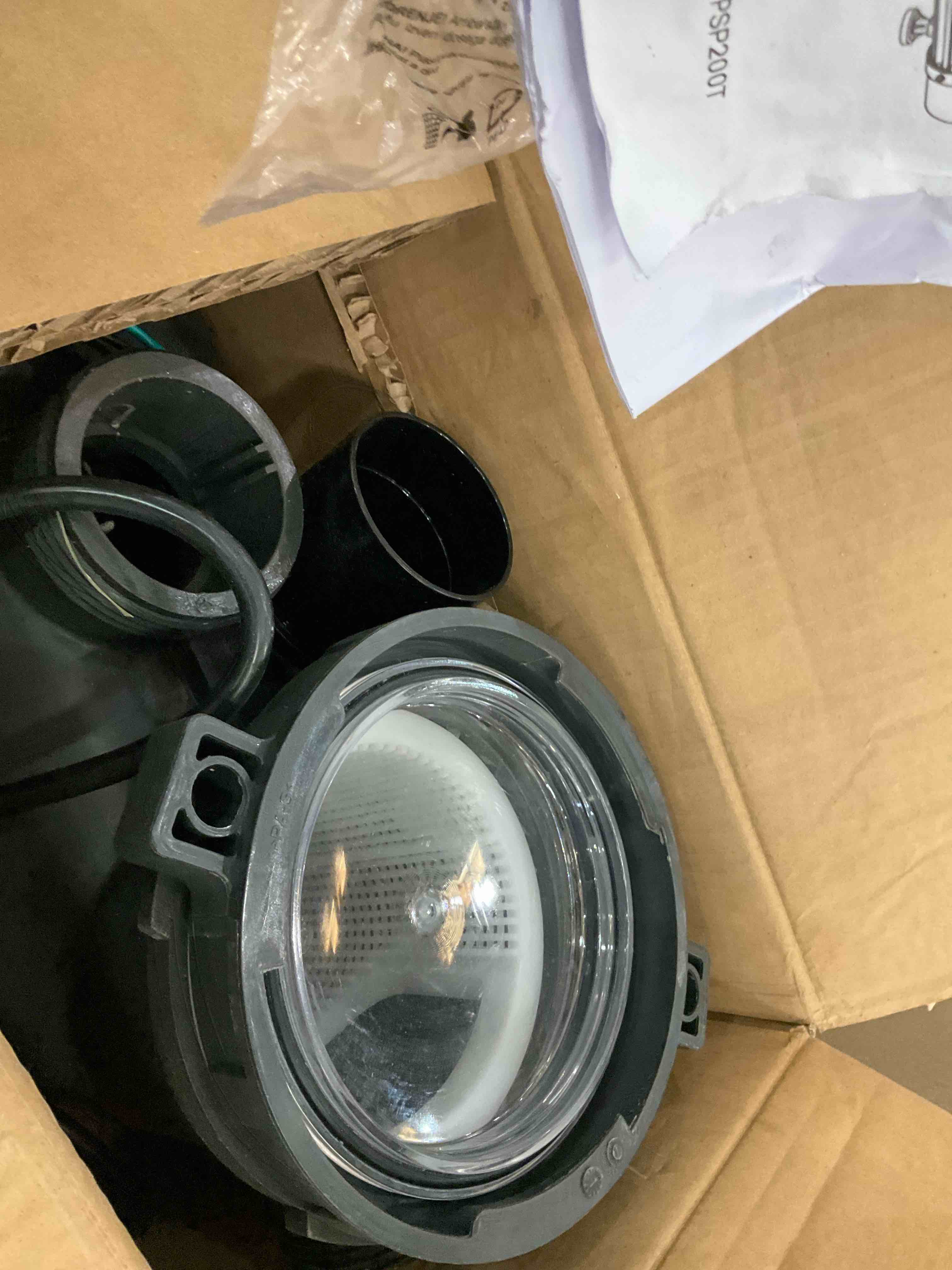 https://s3.amazonaws.com/lotting-images-prod/BargainHunt/EXS01669656_1722538892487.jpeg