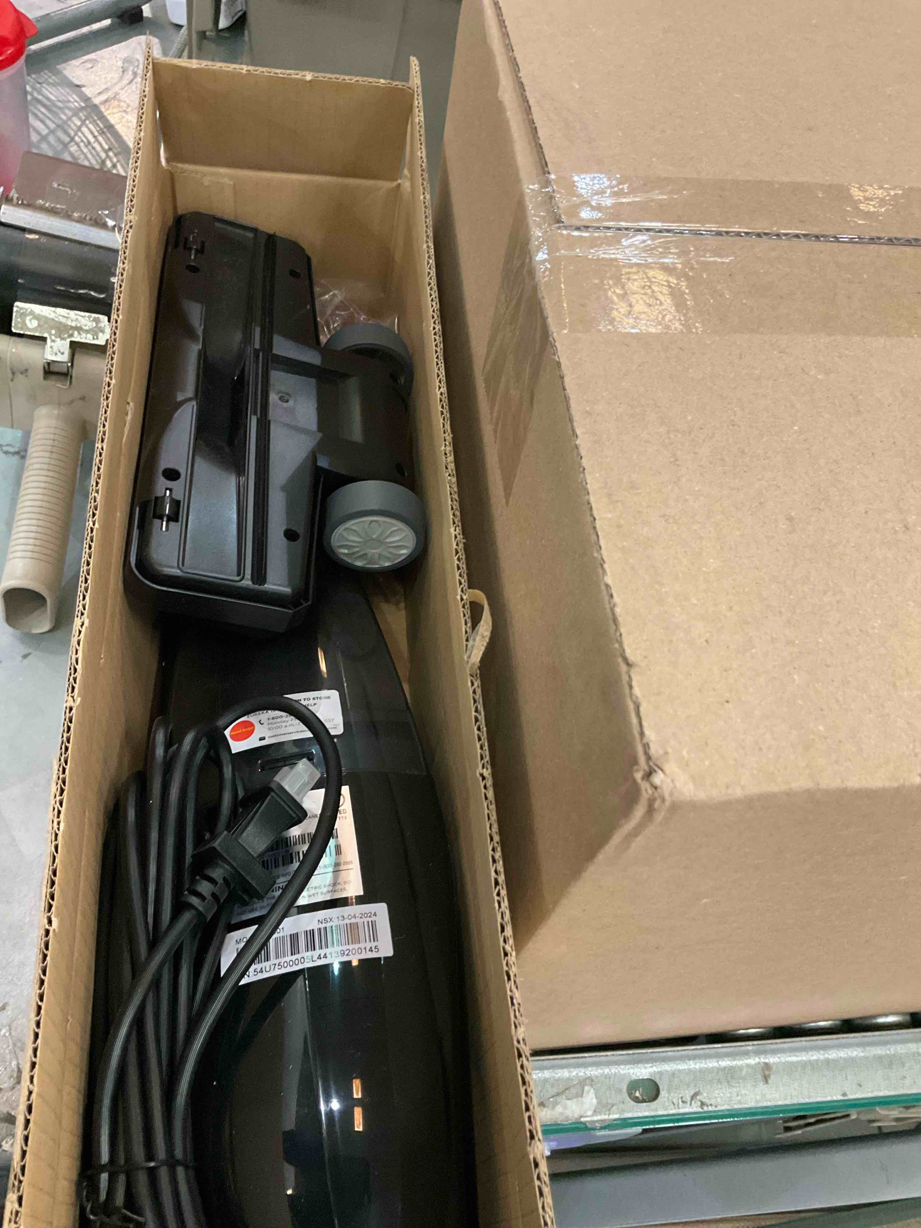 https://s3.amazonaws.com/lotting-images-prod/BargainHunt/EXS01669658_1722539236375.jpeg