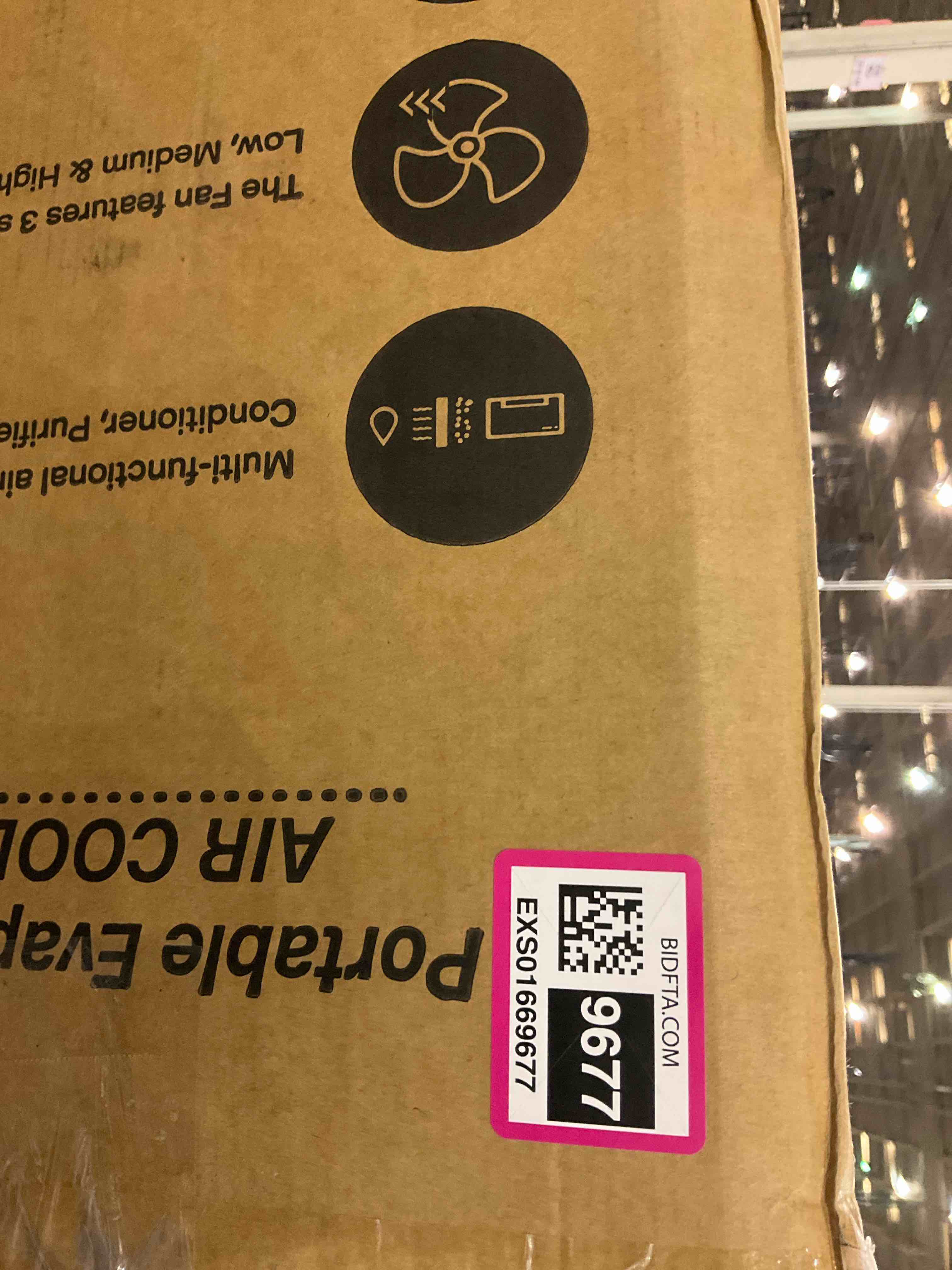 https://s3.amazonaws.com/lotting-images-prod/BargainHunt/EXS01669677_1722601142605.jpeg