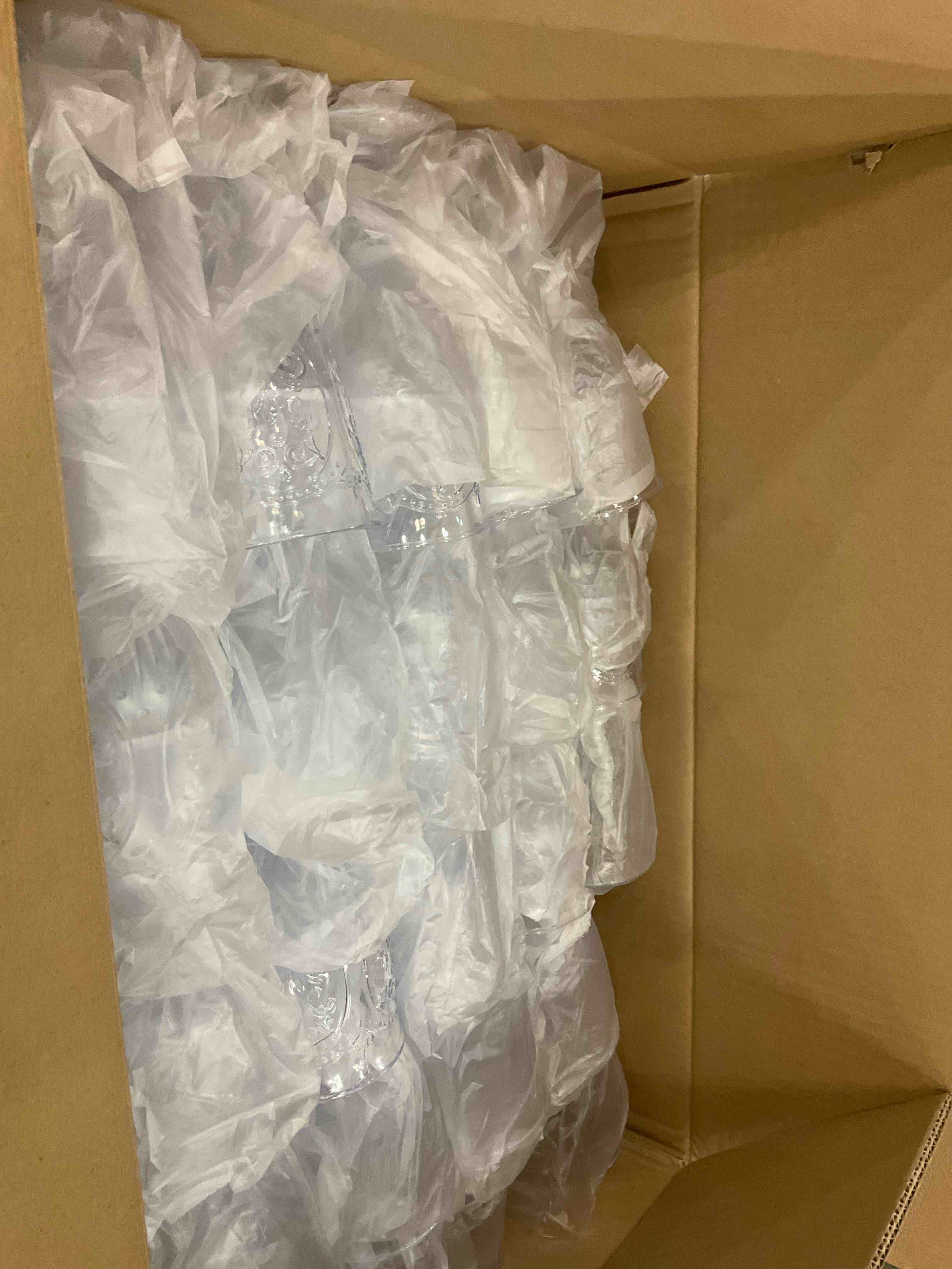 https://s3.amazonaws.com/lotting-images-prod/BargainHunt/EXS01669722_1722619409900.jpeg